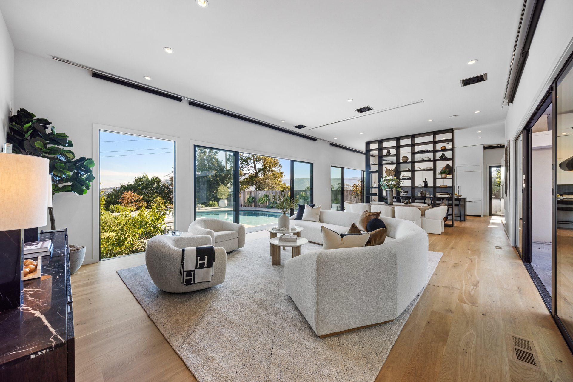 Stunning Contemporary Renovation