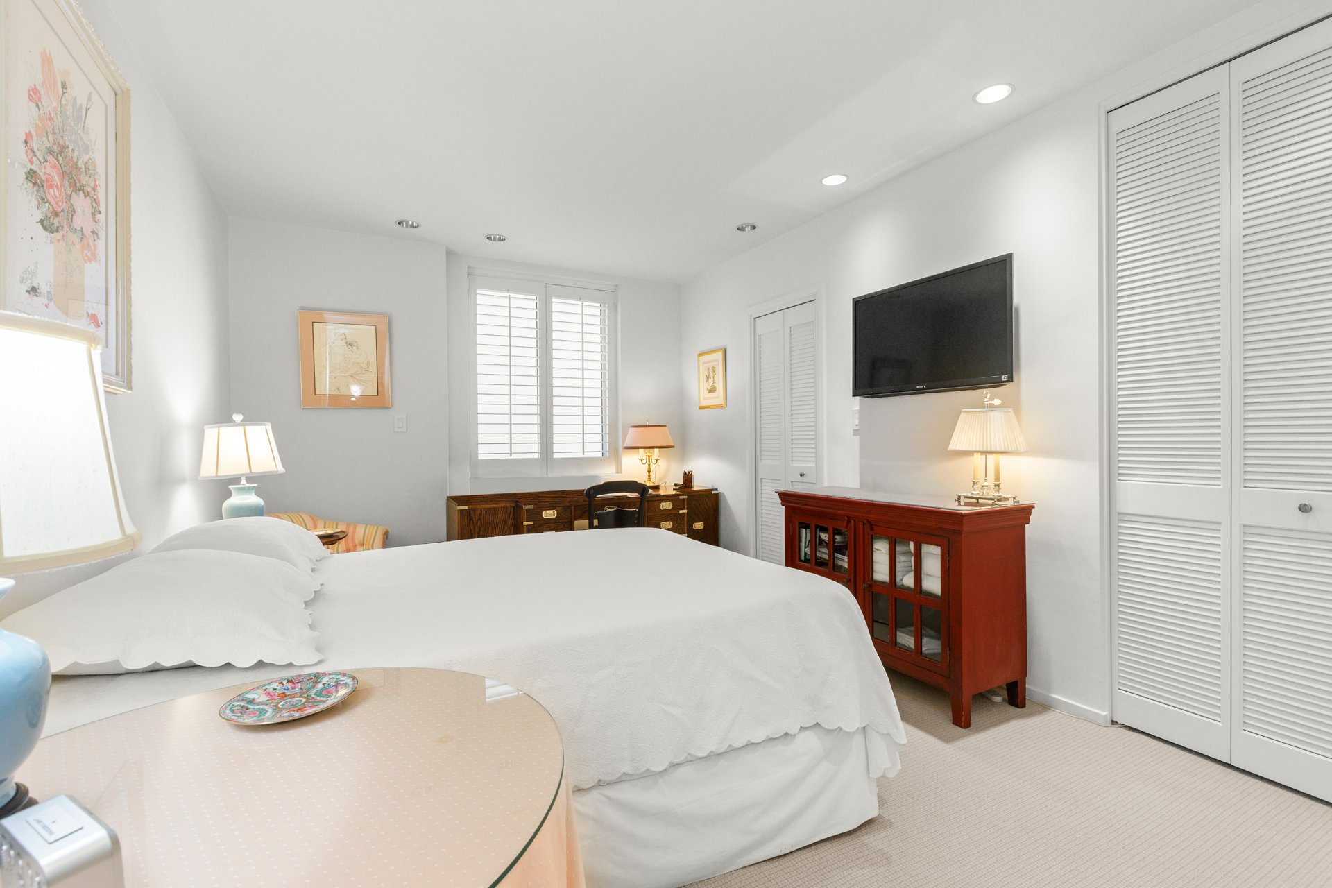 Golden Gate View Apartment at 1080 Chestnut