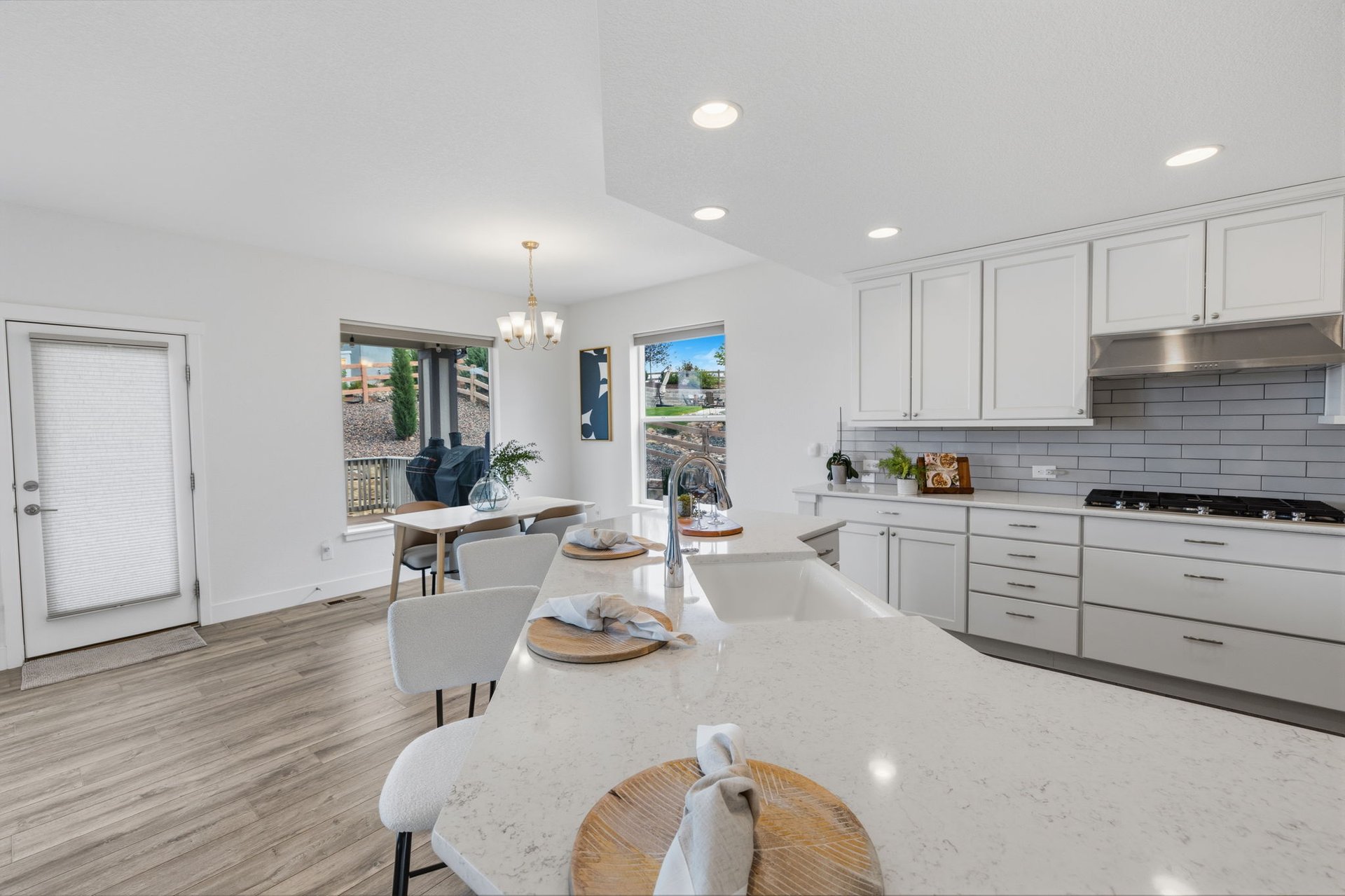 1952 Clayhouse Drive