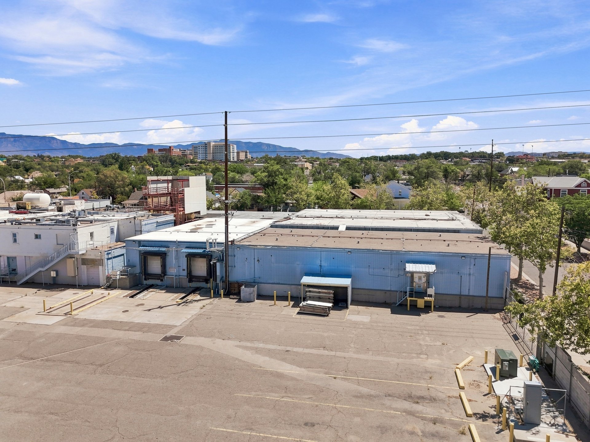 500 Broadway Blvd