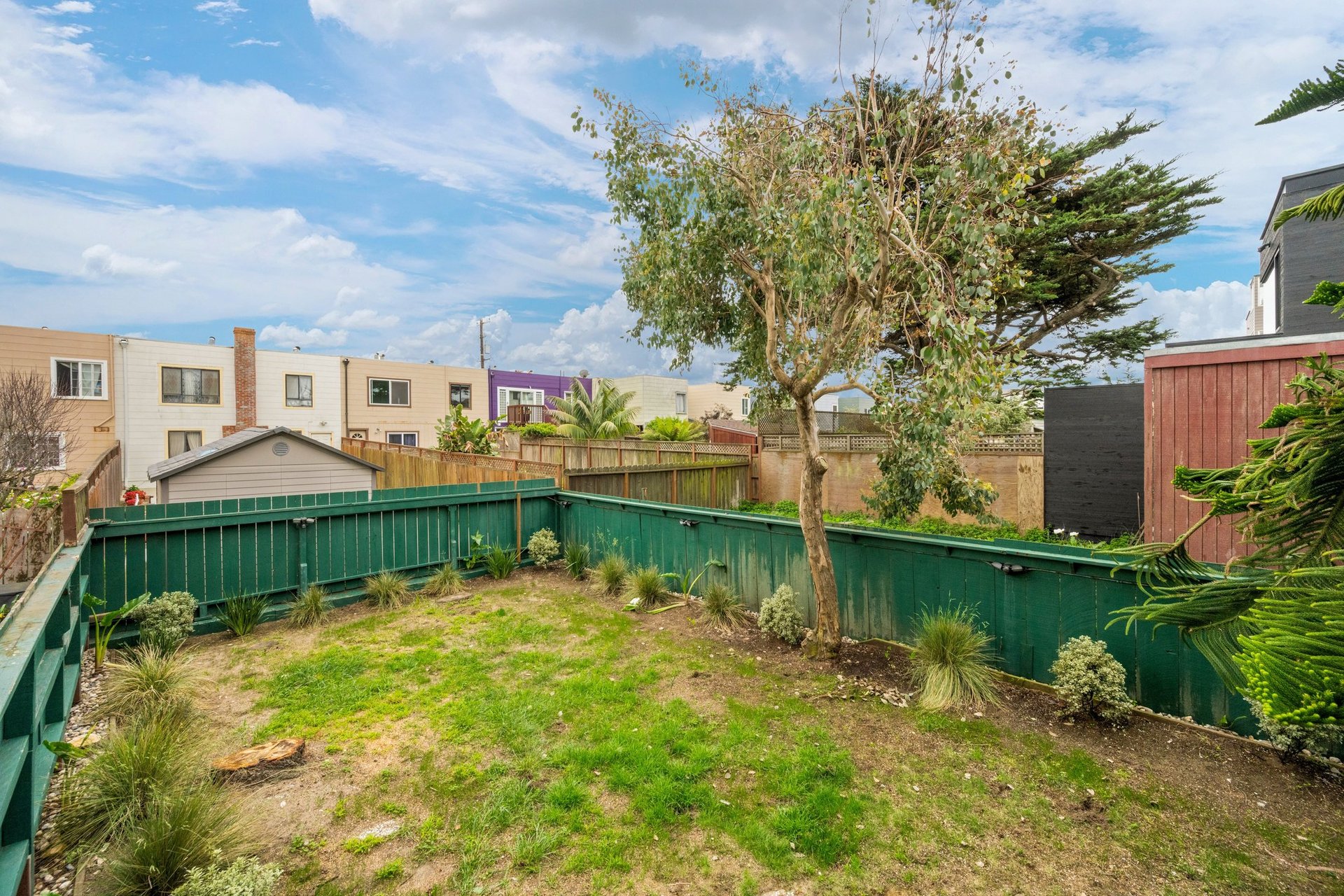 Outer Sunset - Sold 74% Over Asking