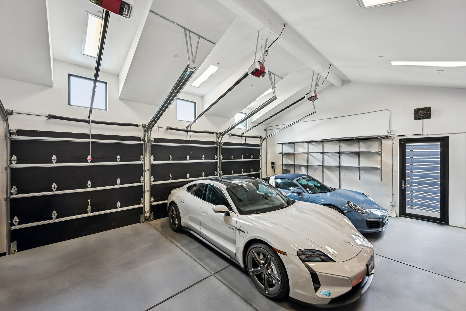 A Waterfront Masterpiece of Modern Luxury- Represented Seller