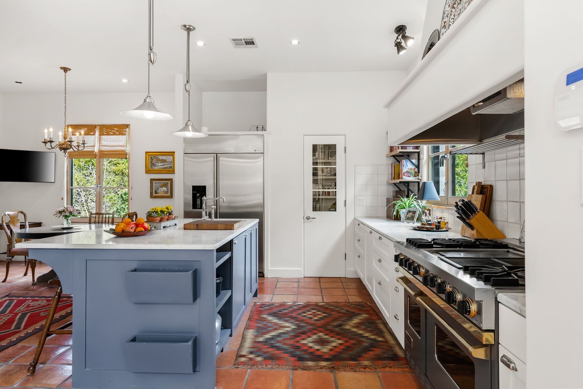 698 Windsong Trail