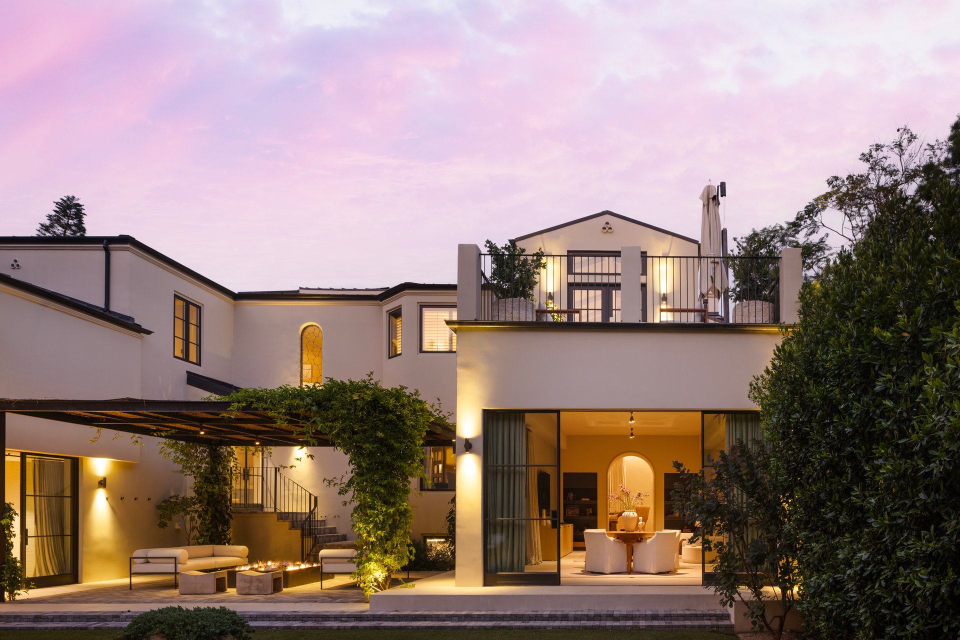 2401 Nottingham Ave, Los Feliz
