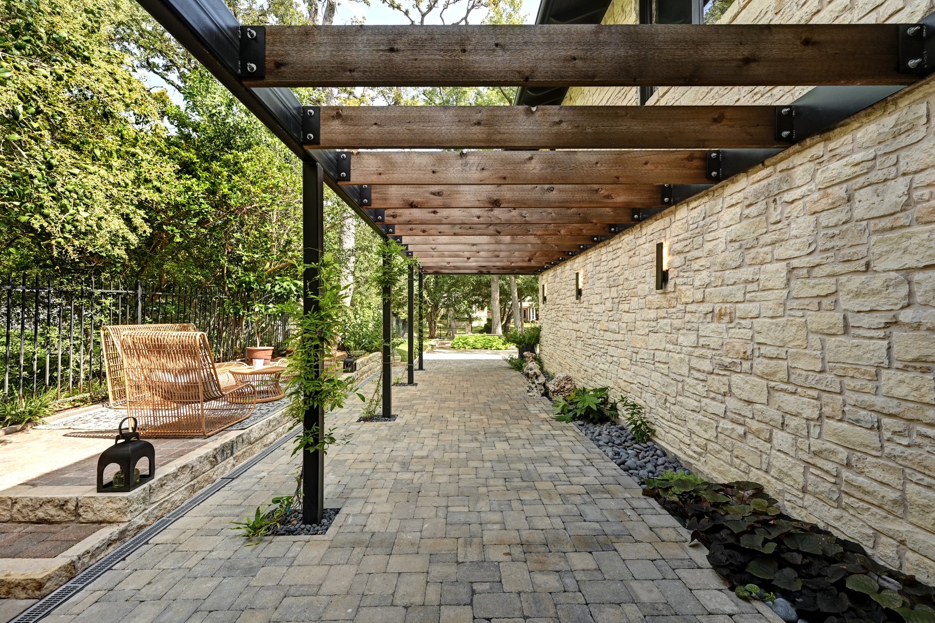 1308 Elton Lane