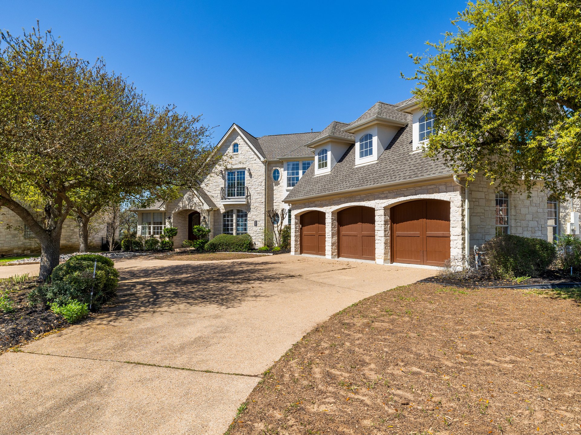 River Place Luxury Lease Opportunity | Pool + Golf Course Views