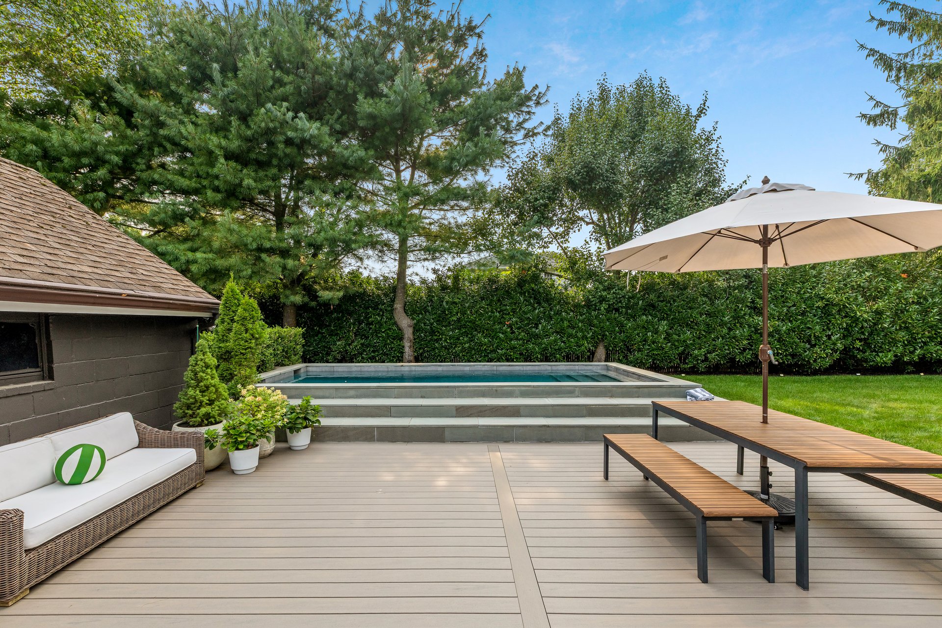 Stylish, Move-In Ready Living in Brookhaven