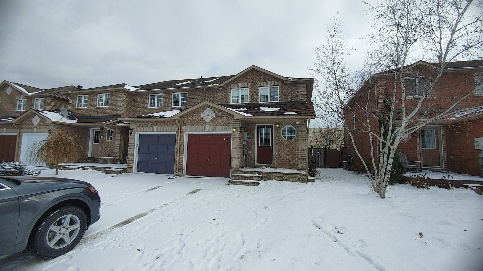 15 Srigley St