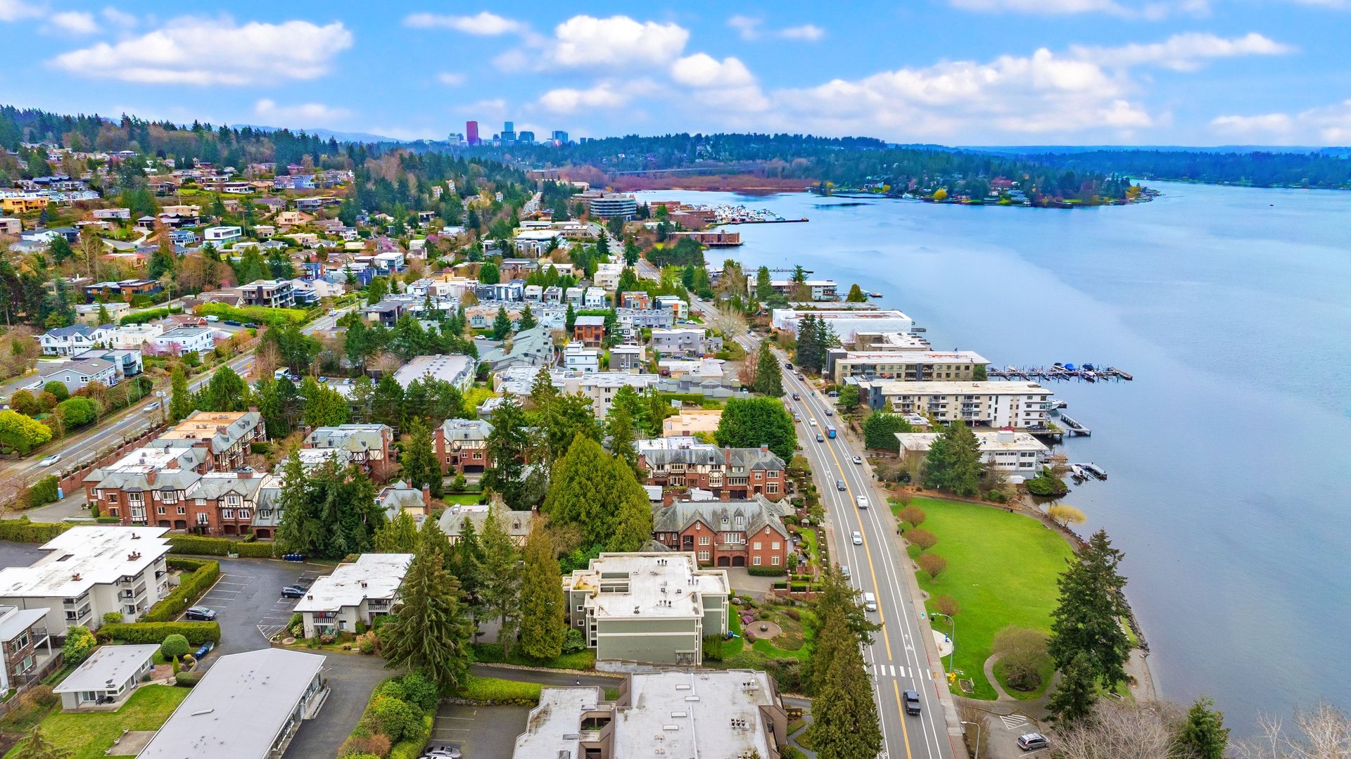 6620 Lake Washington Boulevard NE Unit: 303