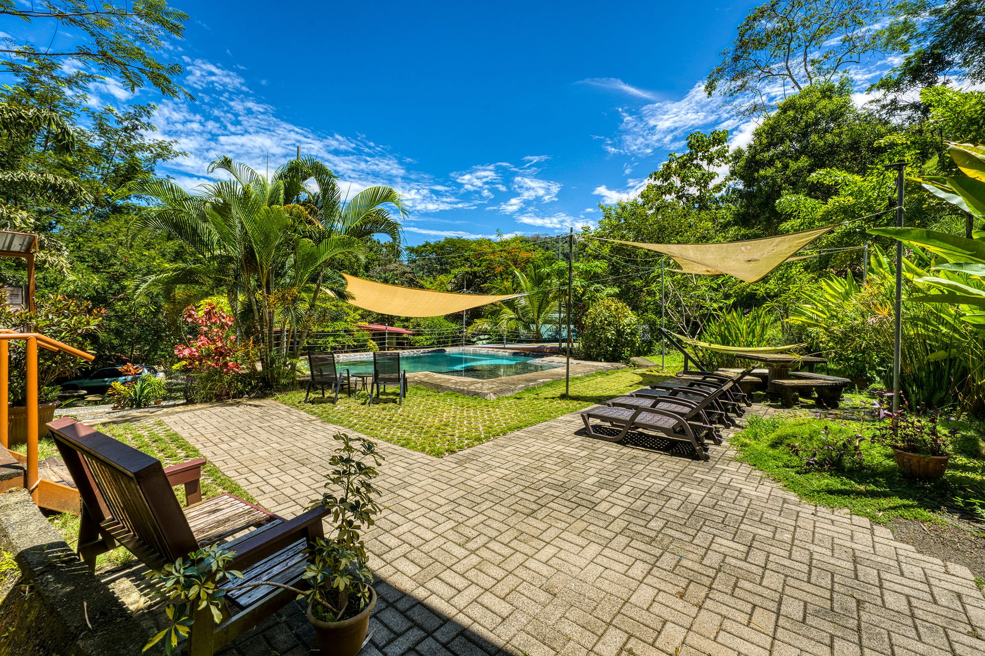 DOMINICAL HOTEL OR RETREAT WITH 13 RENTALS PLUS OWNER’S HOME