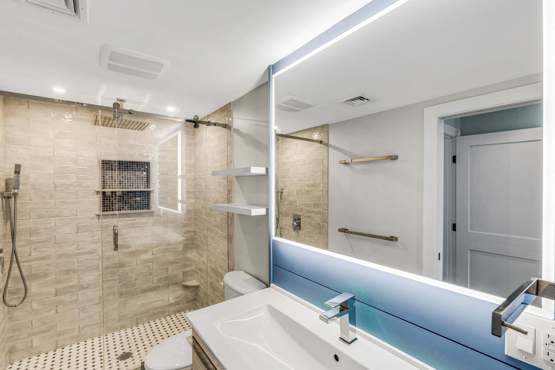 Water Street U:25