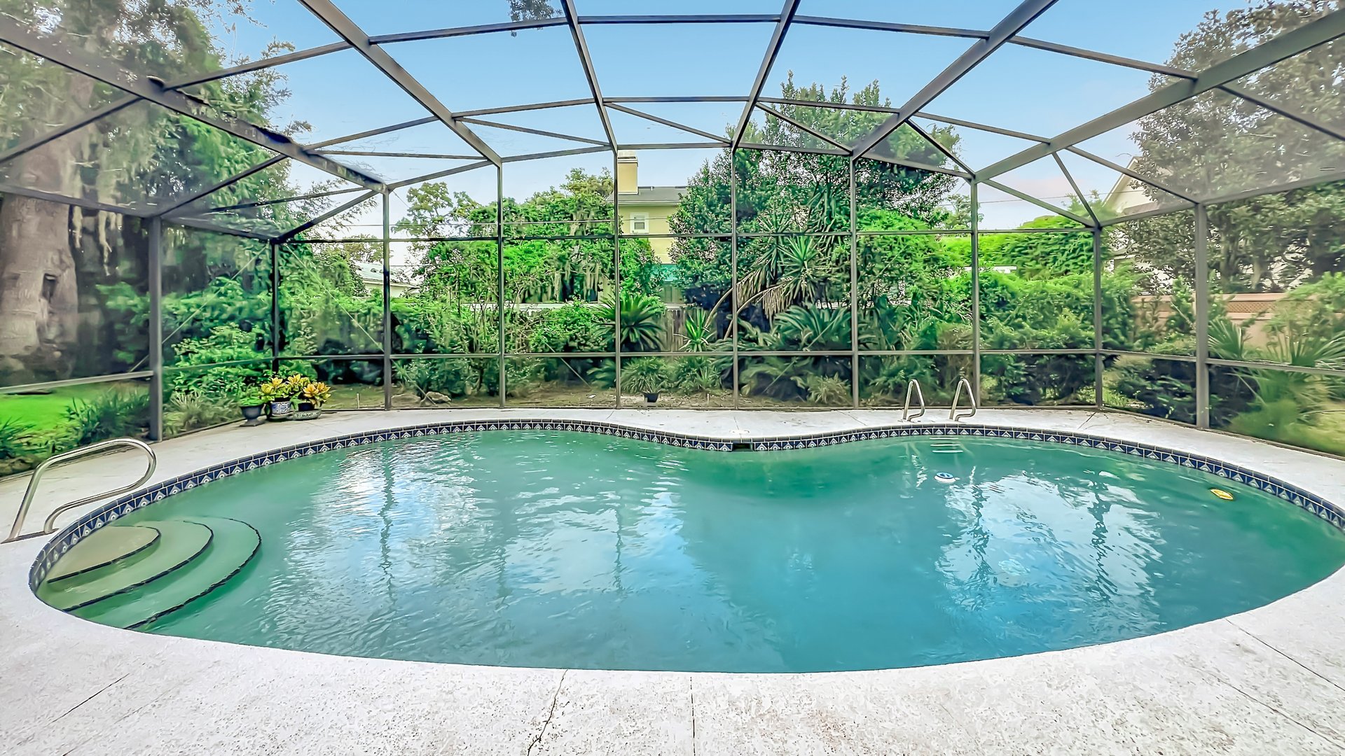 Winter Park Vias Traditonal 5-Bedroom Home near Racquet Club