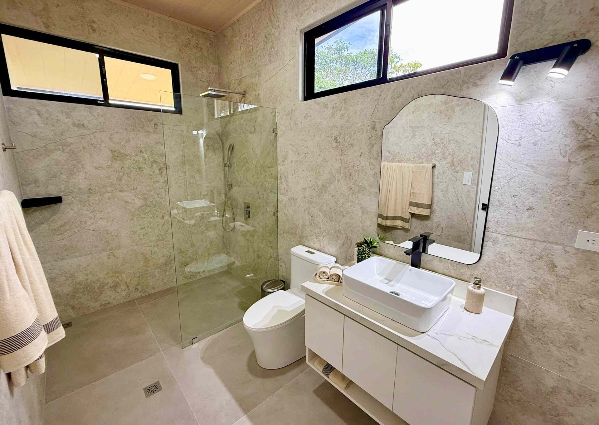 Brand New Modern Luxury 4-Bedroom Home with Pool and Incredible Panoramic Coastal & Ocean Views in Teancum at Tawal near Ojochal Costa Rica