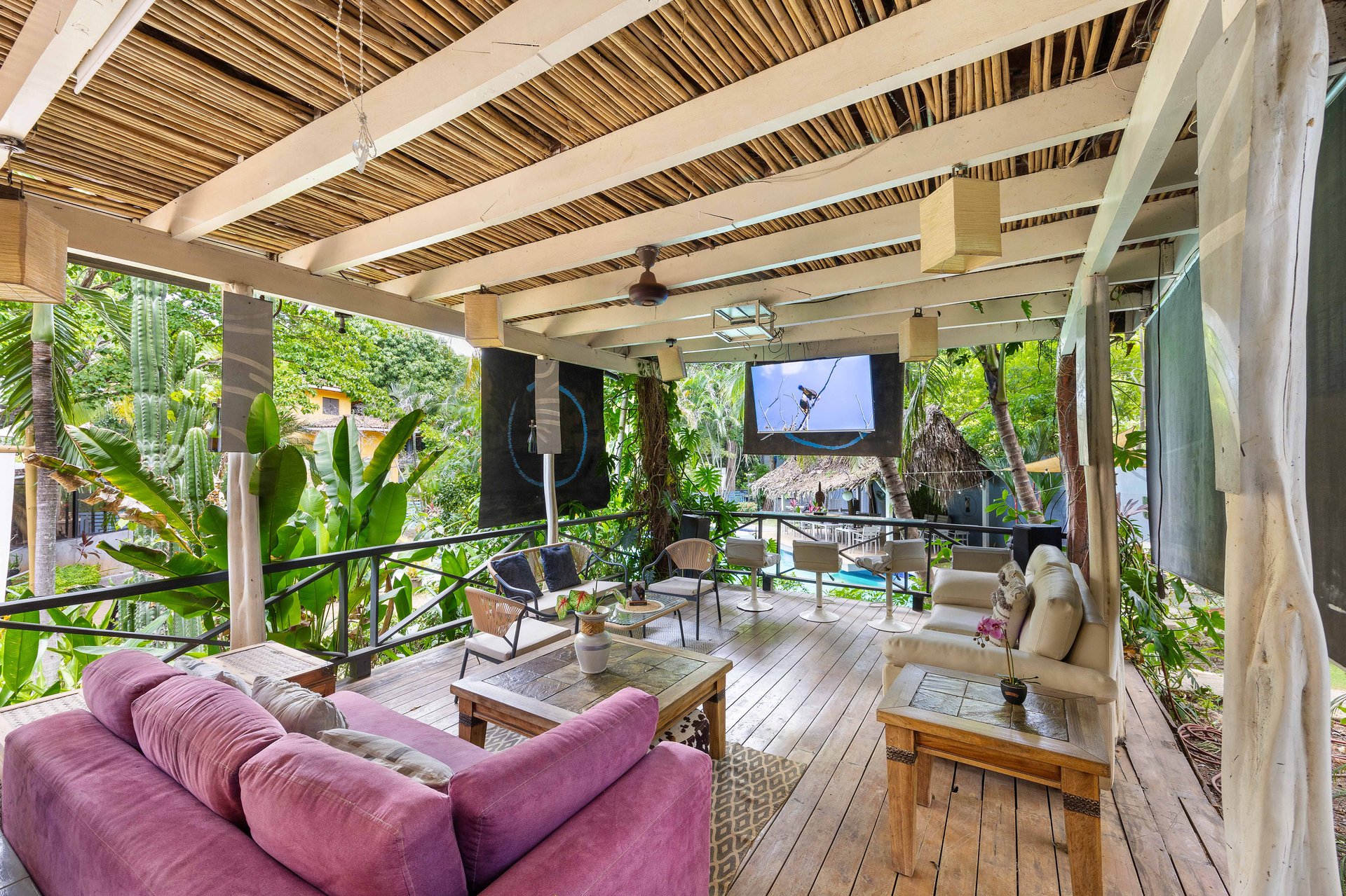 Tamarindo Boutique Hotel 175m from the Beach | Bohemian Oasis & Turnkey Income Opportunity in Costa Rica