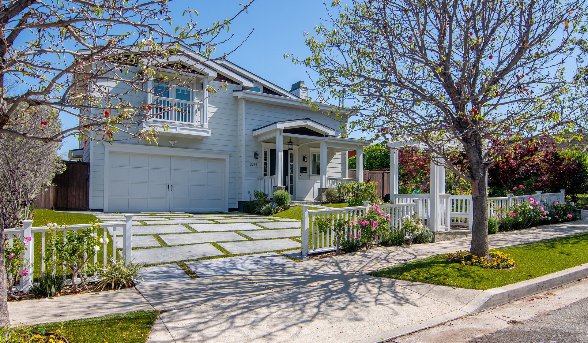 2737 Angus St.