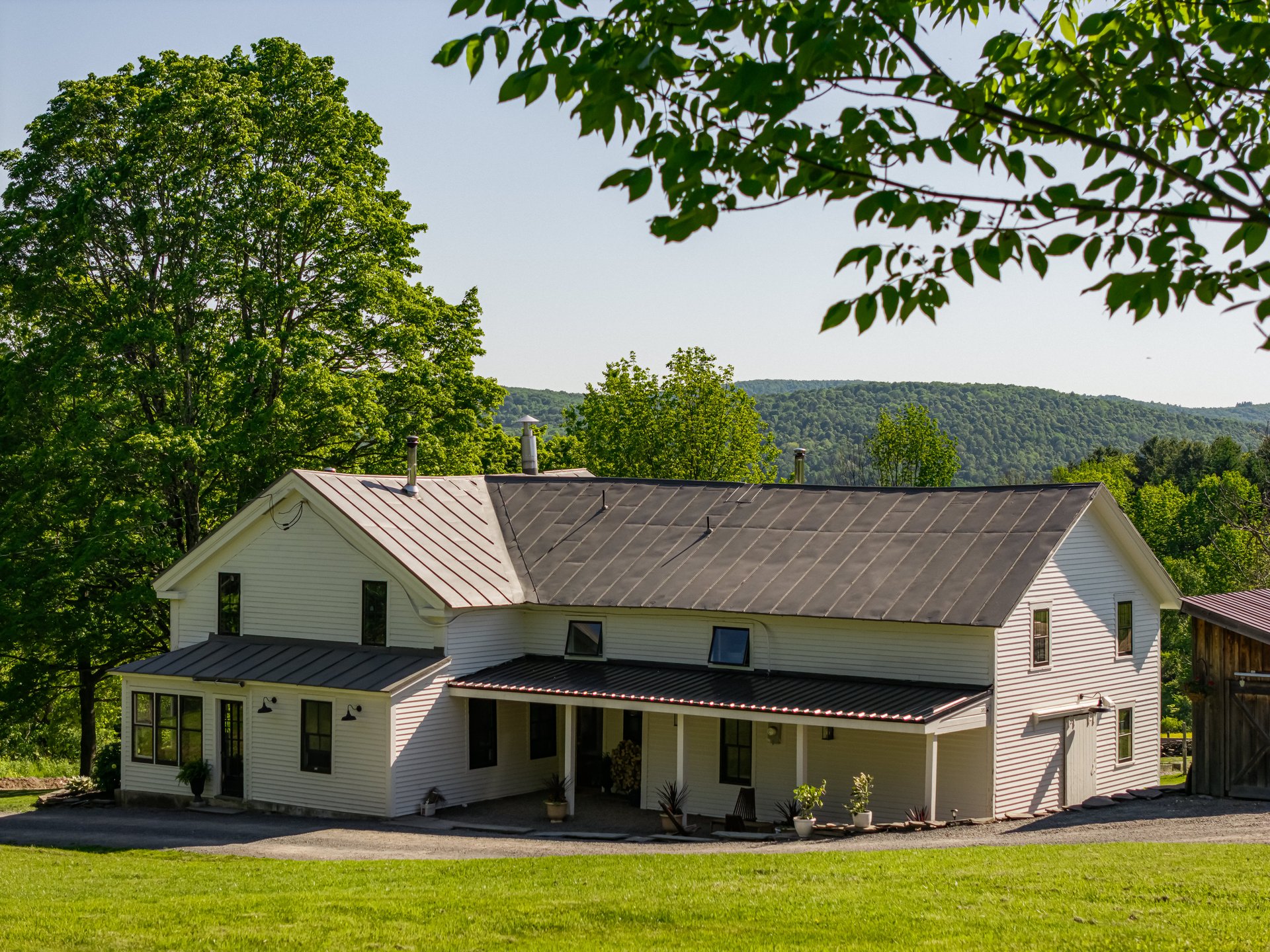 1245 Oak Hill Road