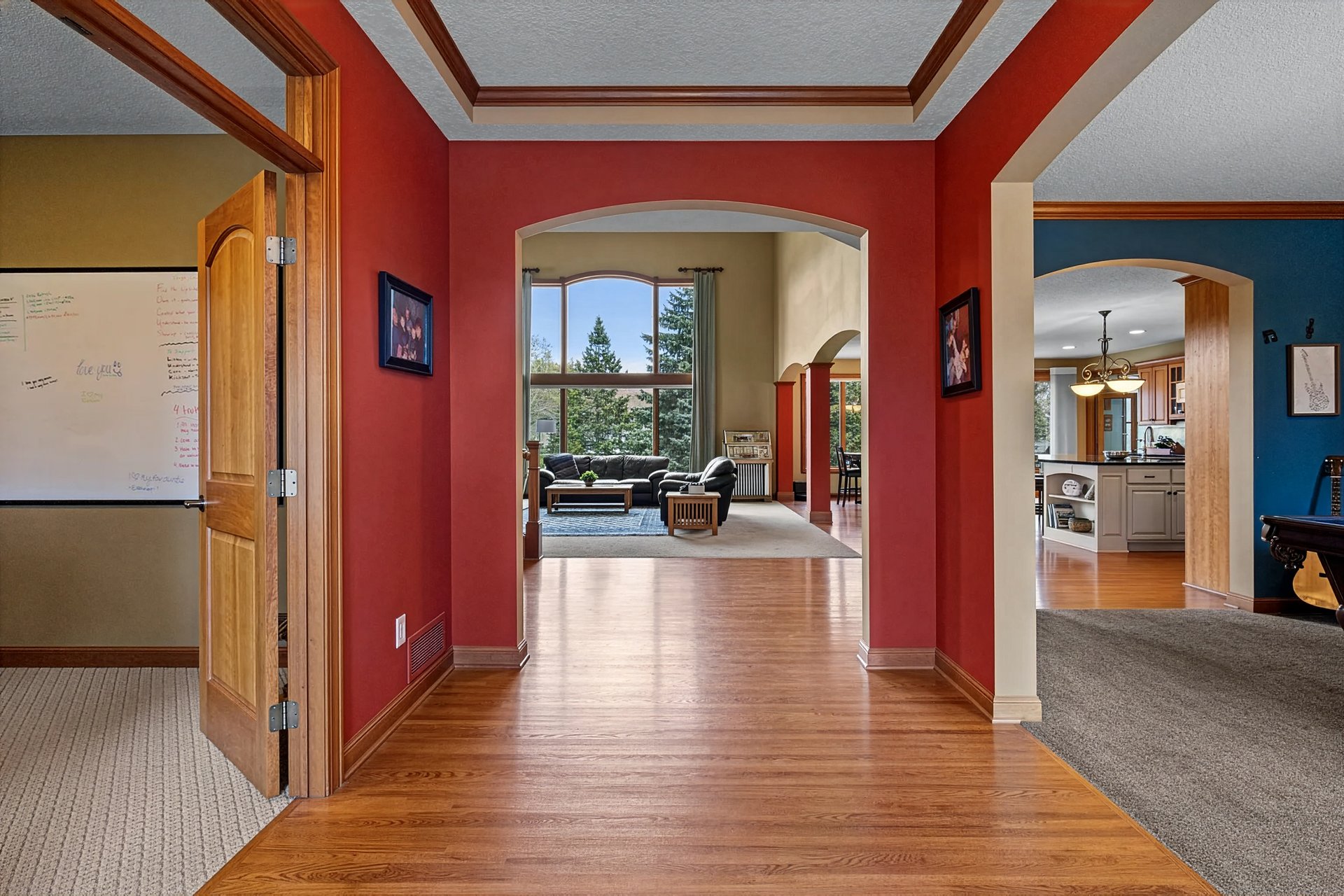 Hanson-Built Model Home on Quiet Cul-De-Sac