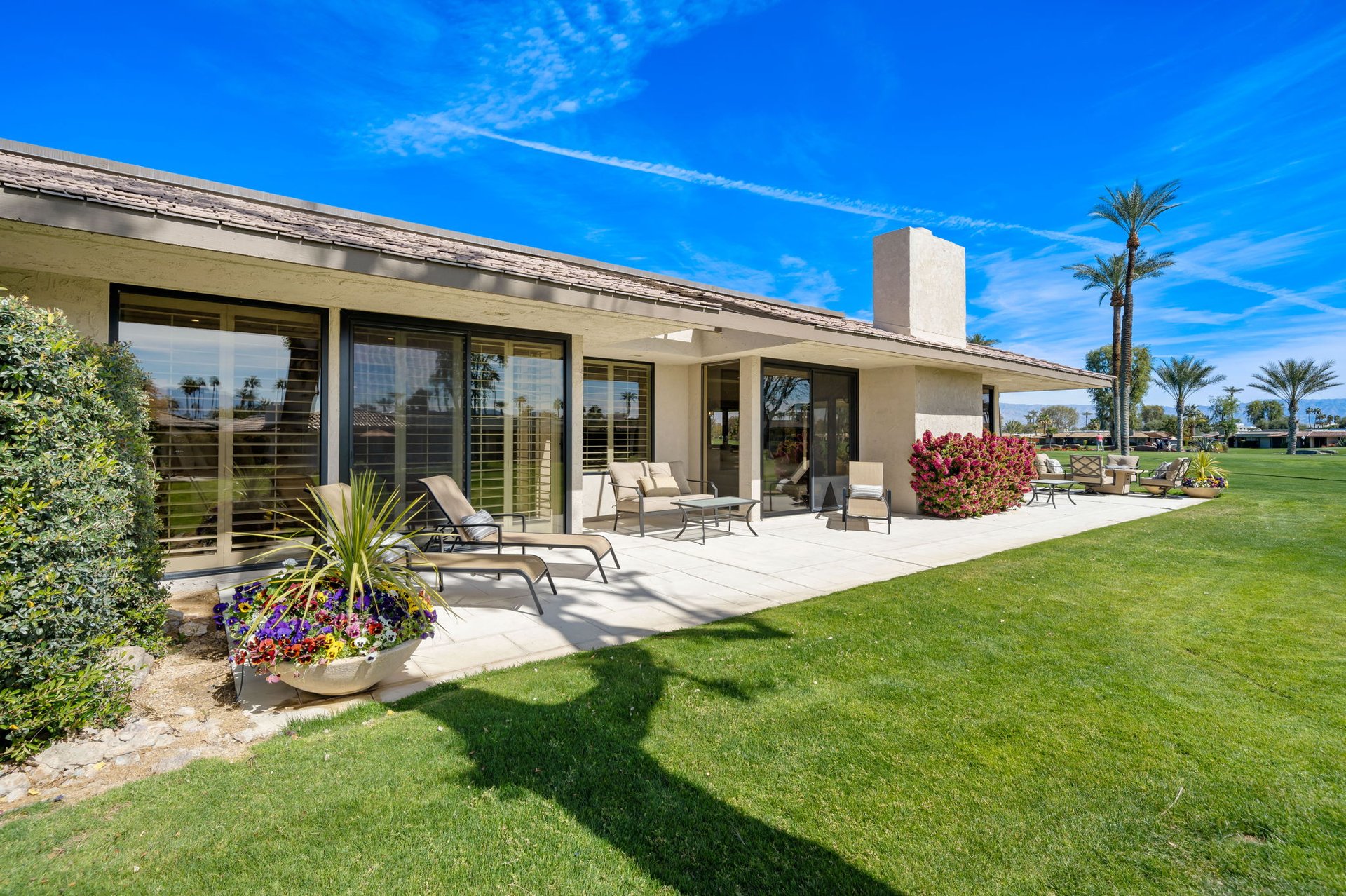 5 Radcliff Court