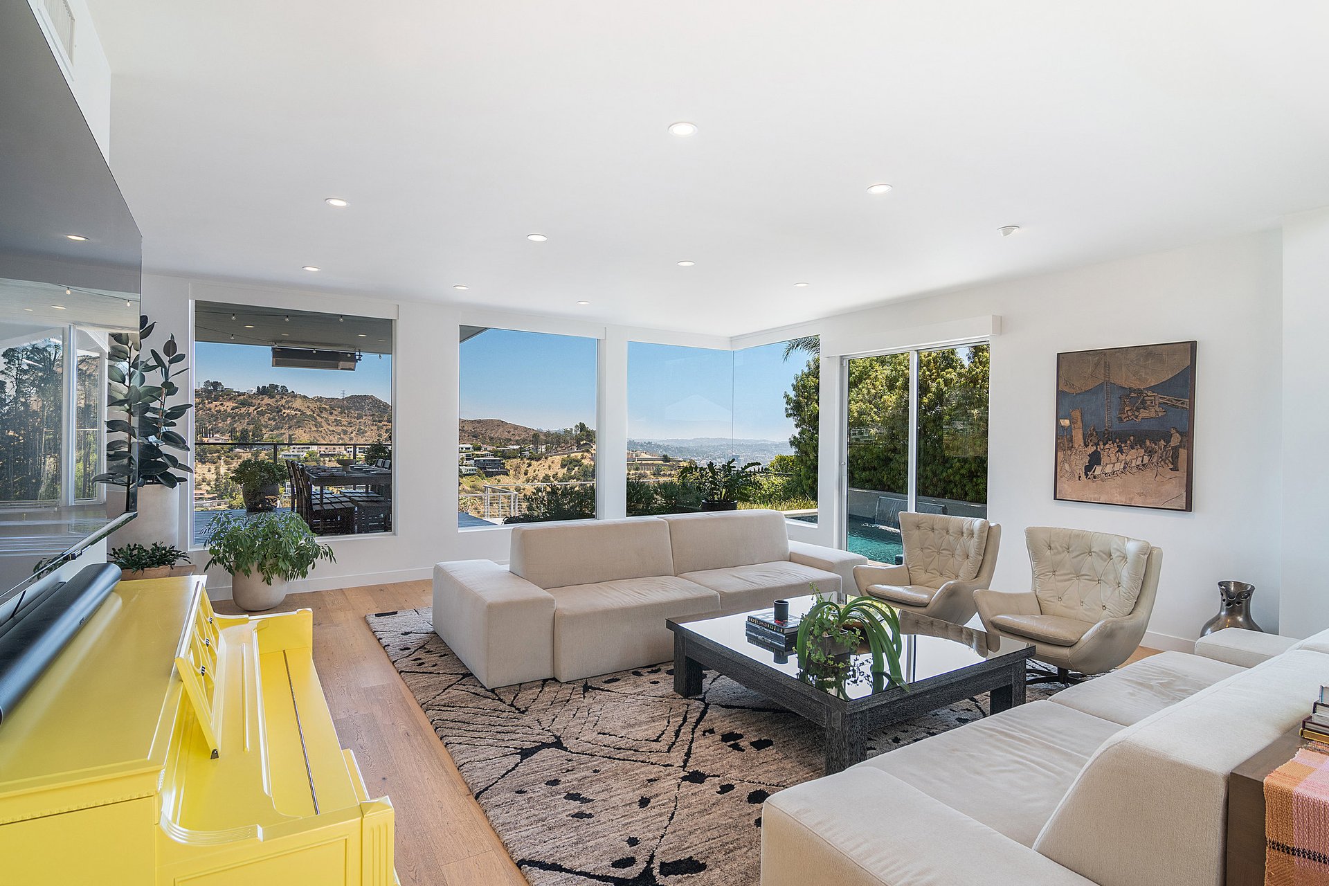 1904 N. Crescent Heights Blvd.