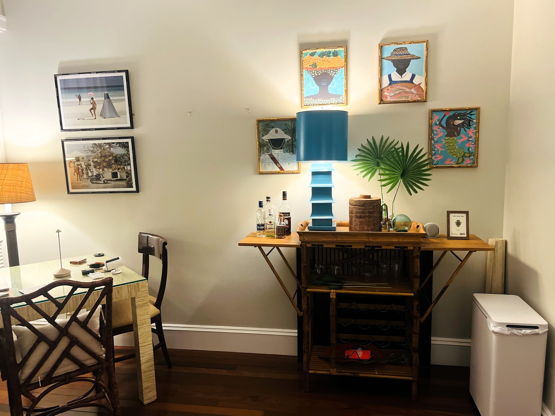 Bay Side King Suite