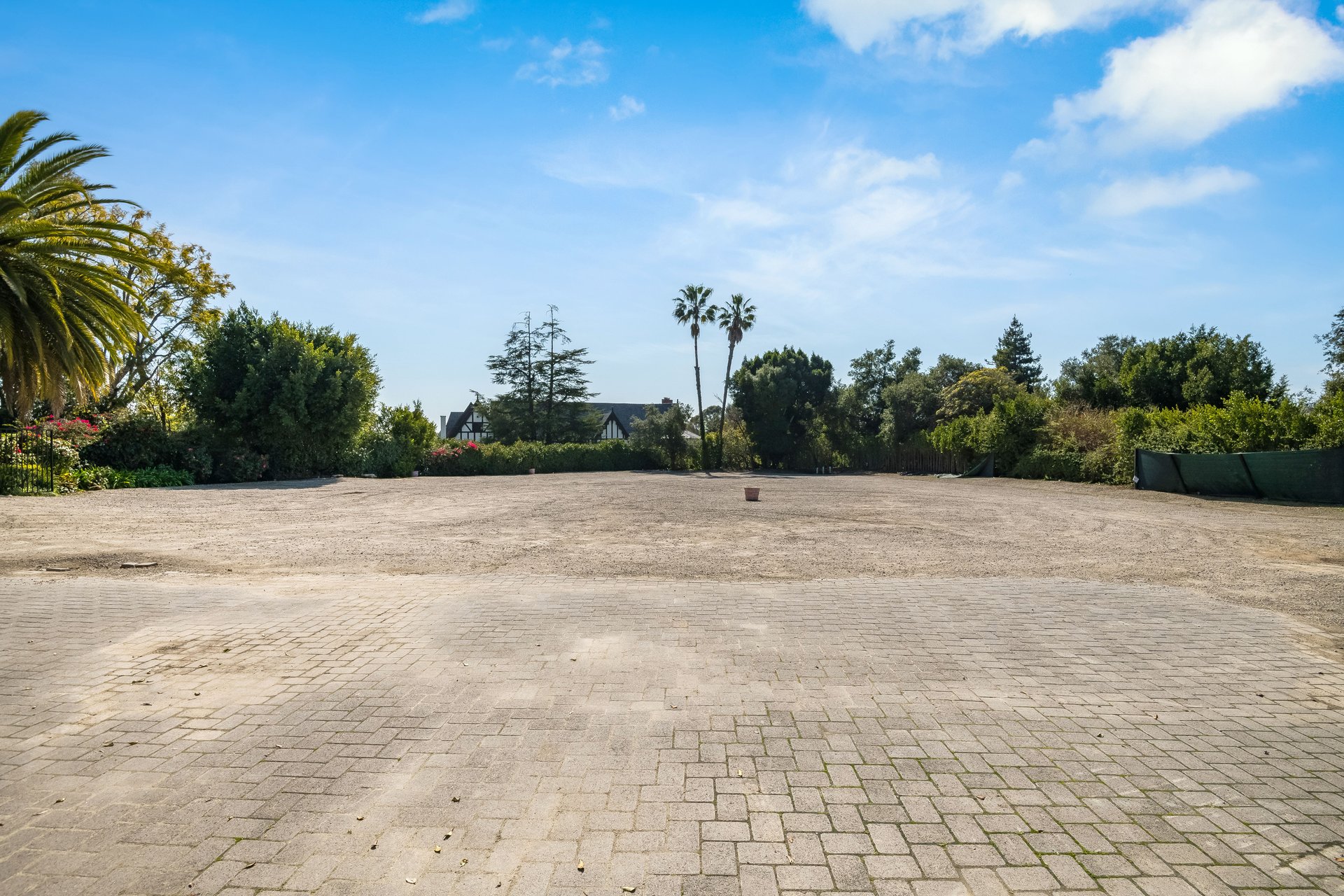 10835 Bellagio Rd
