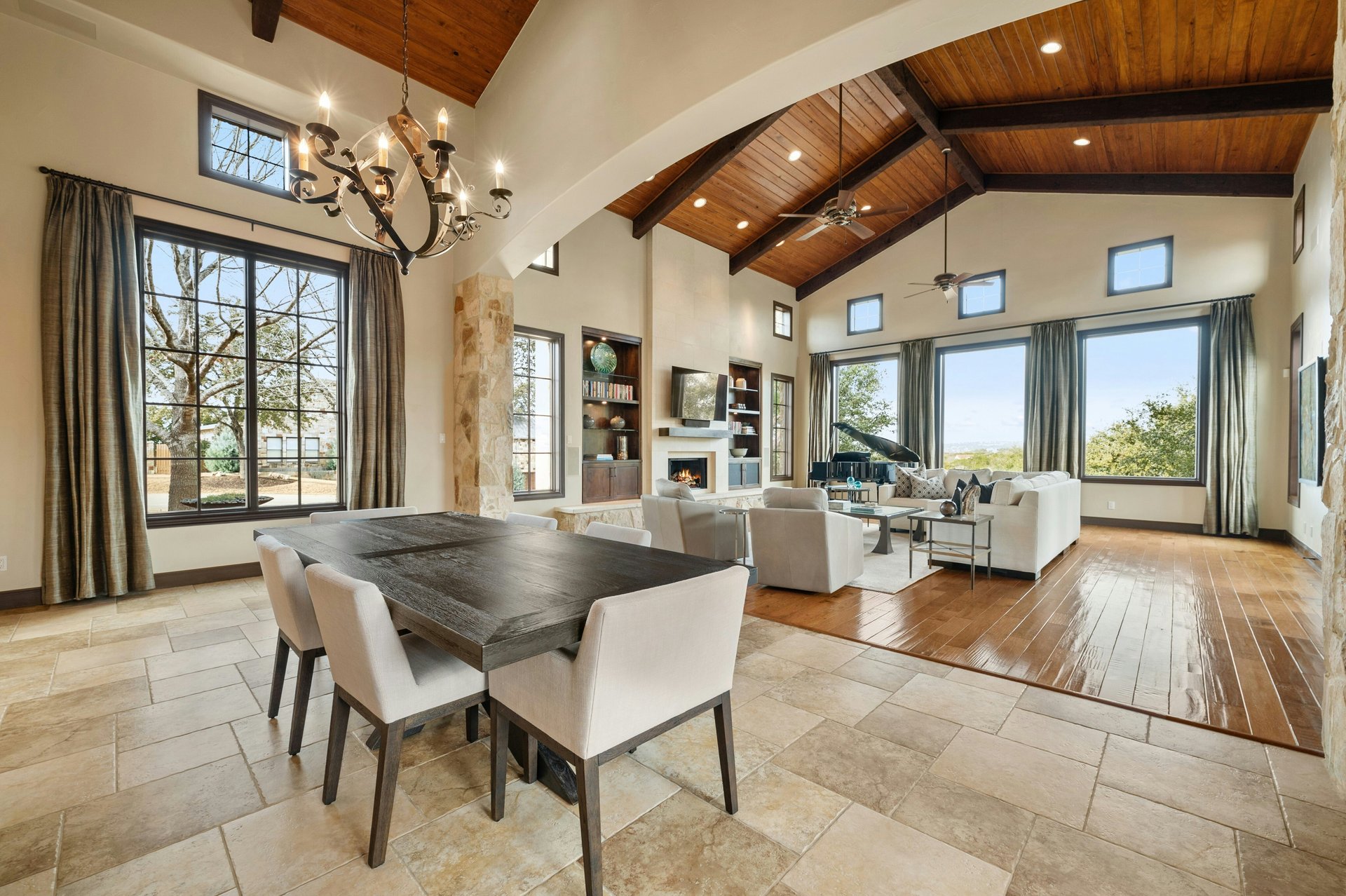10213 Amwell Cove