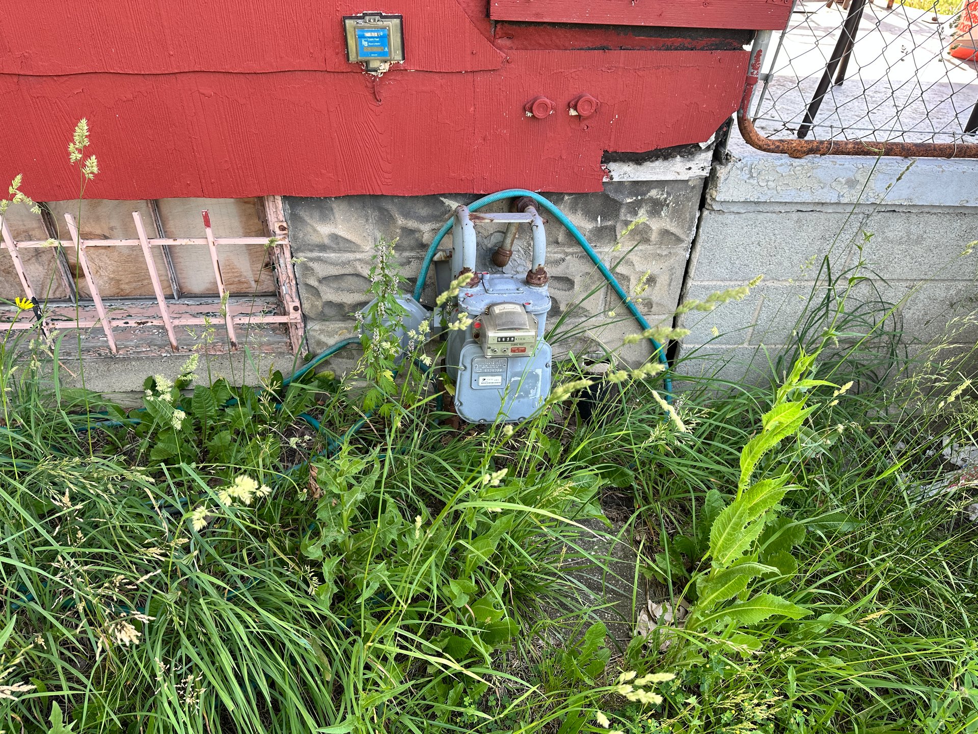 28 W Montana St