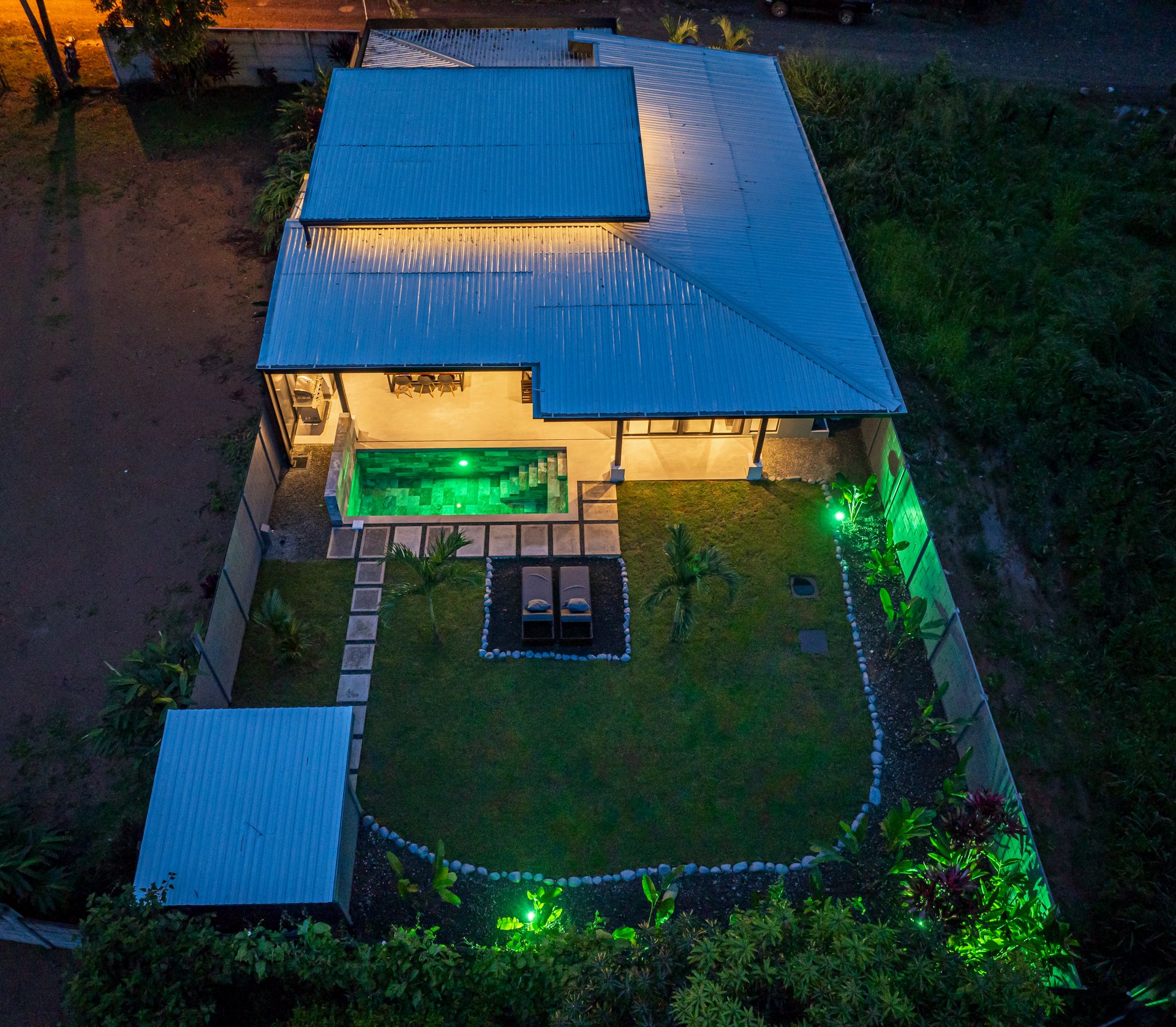 Tropica House a Luxurious Oasis in the Heart of Uvita!