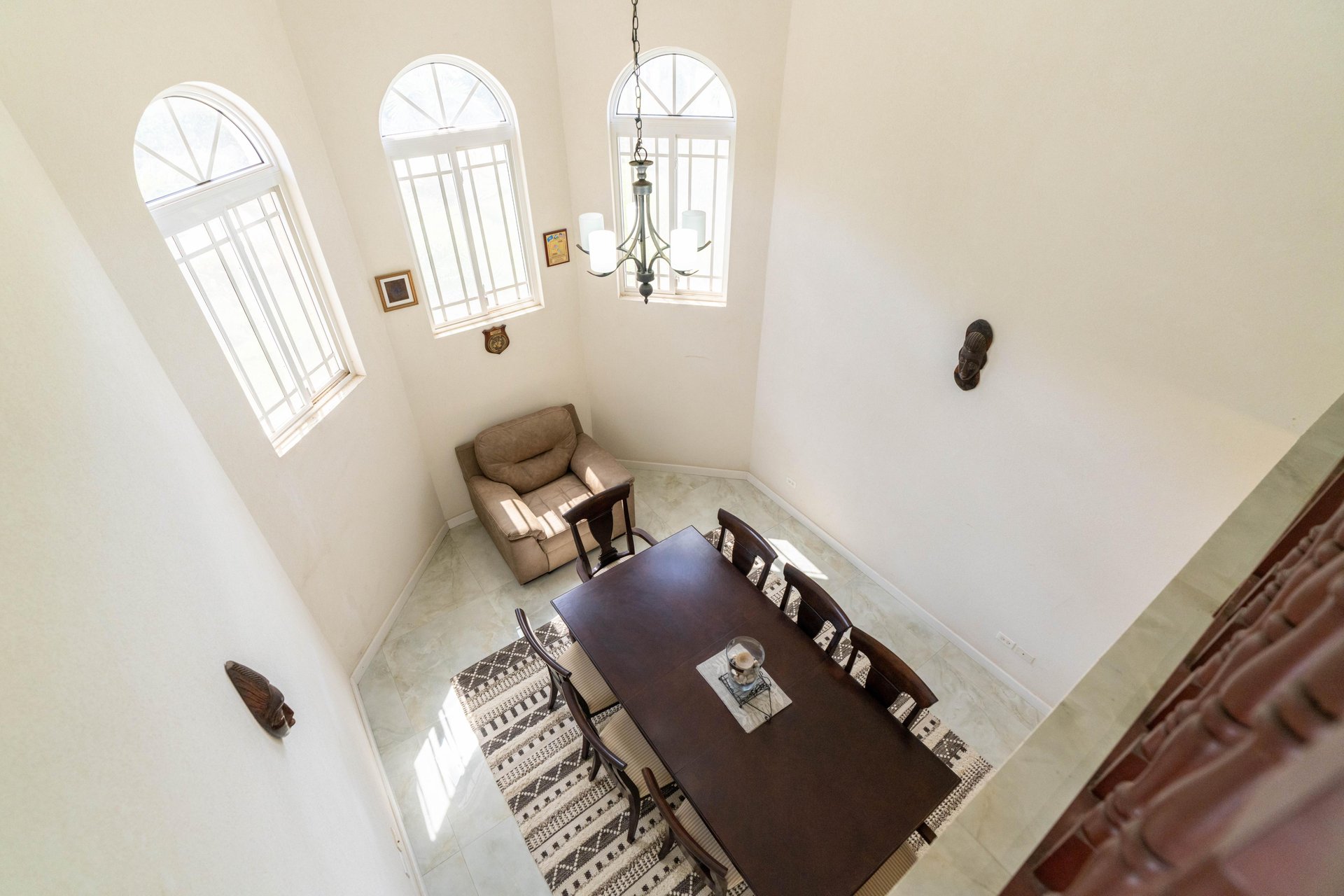 Halls Villa 