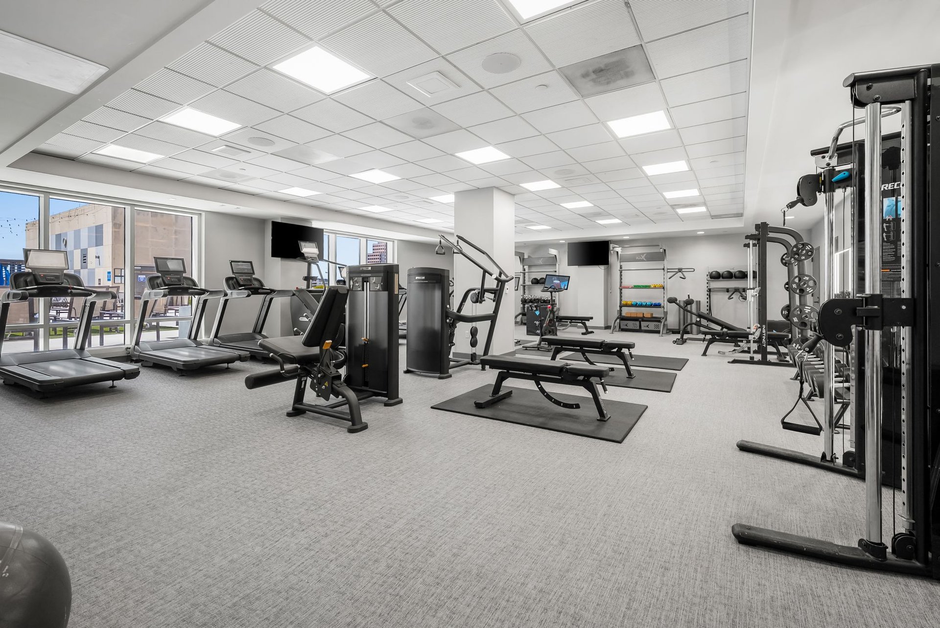 555 E 5th Street #3007