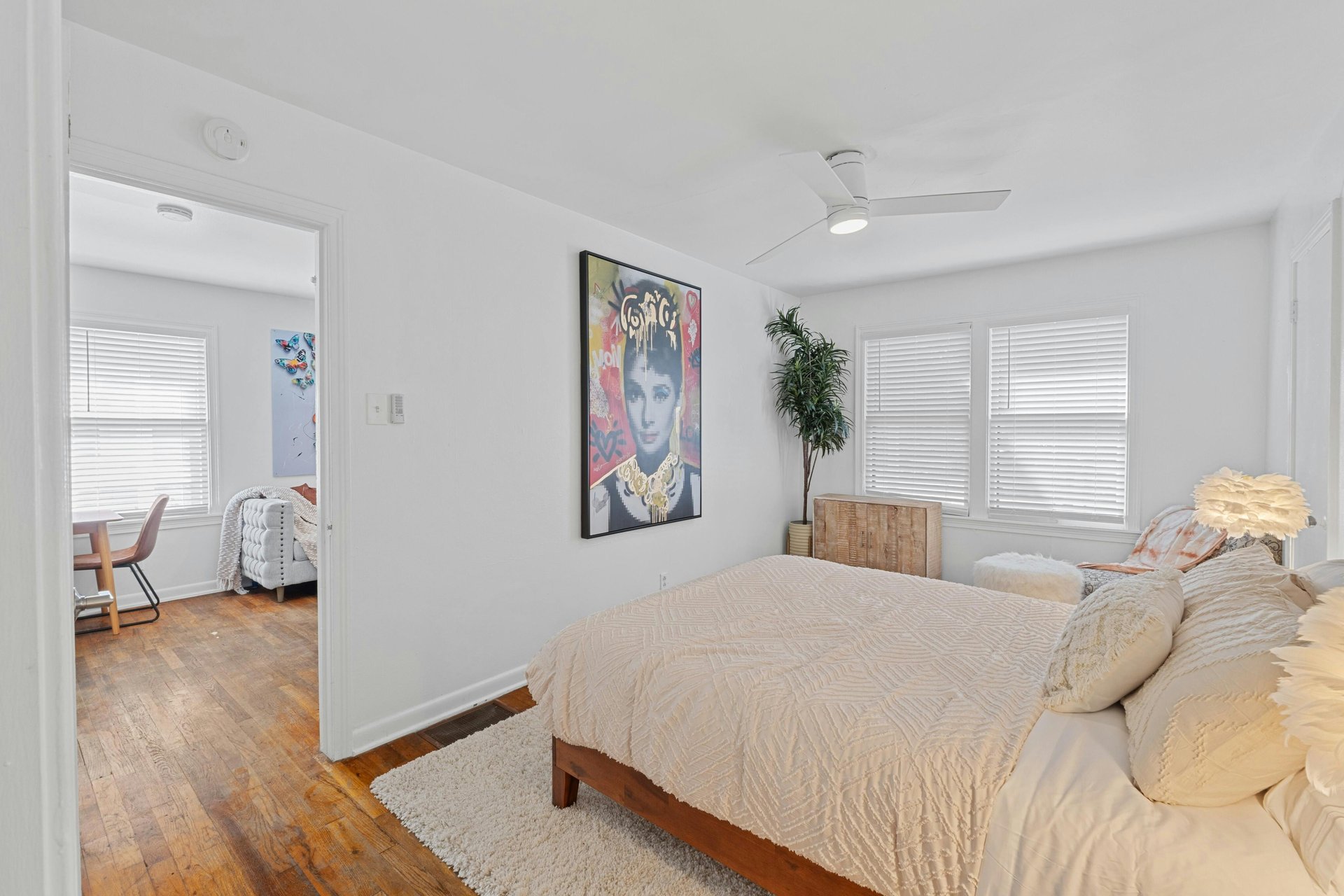 Room for Lease - 302 Moore Blvd Unit A
