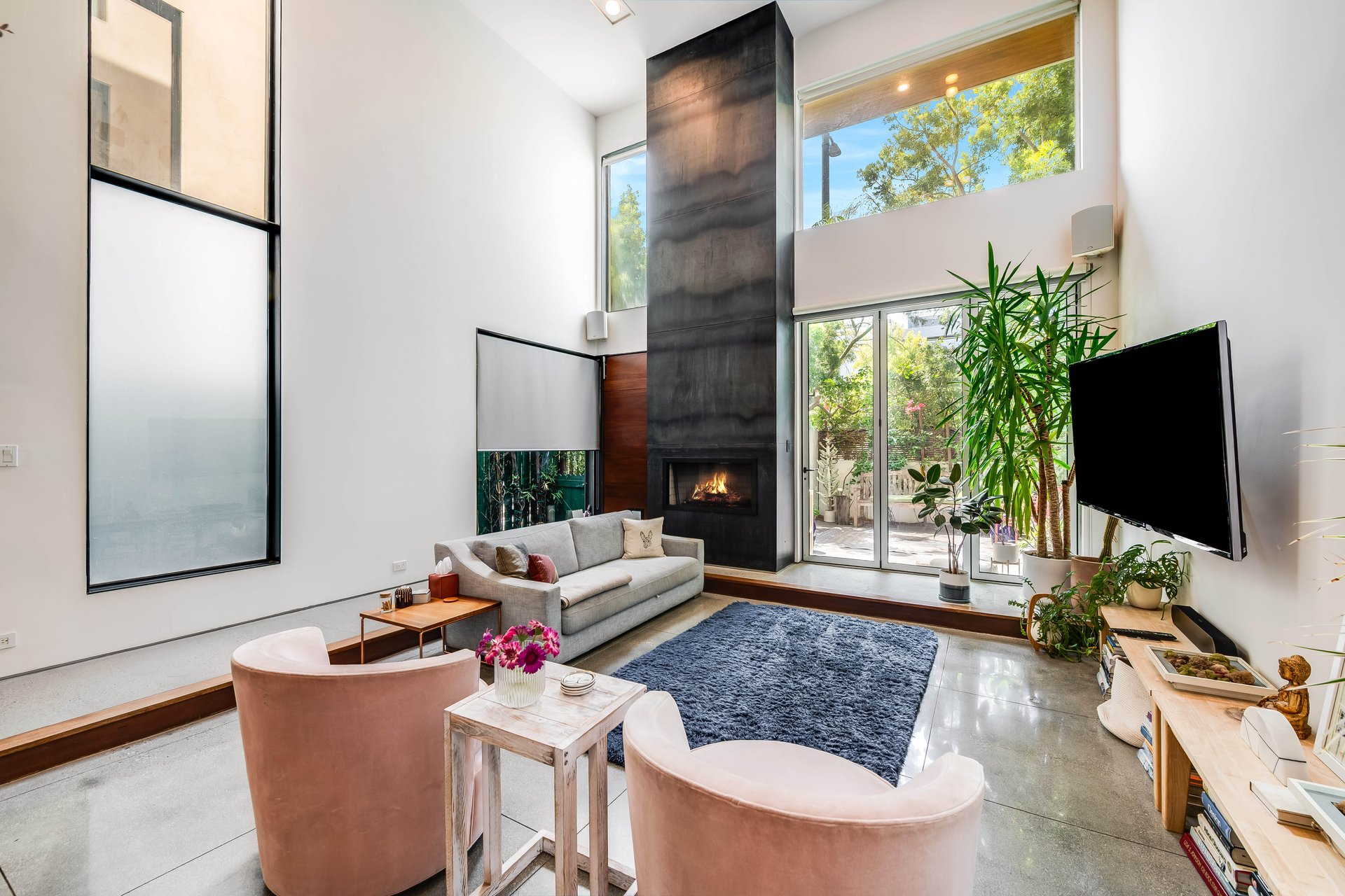 417 Venice Way