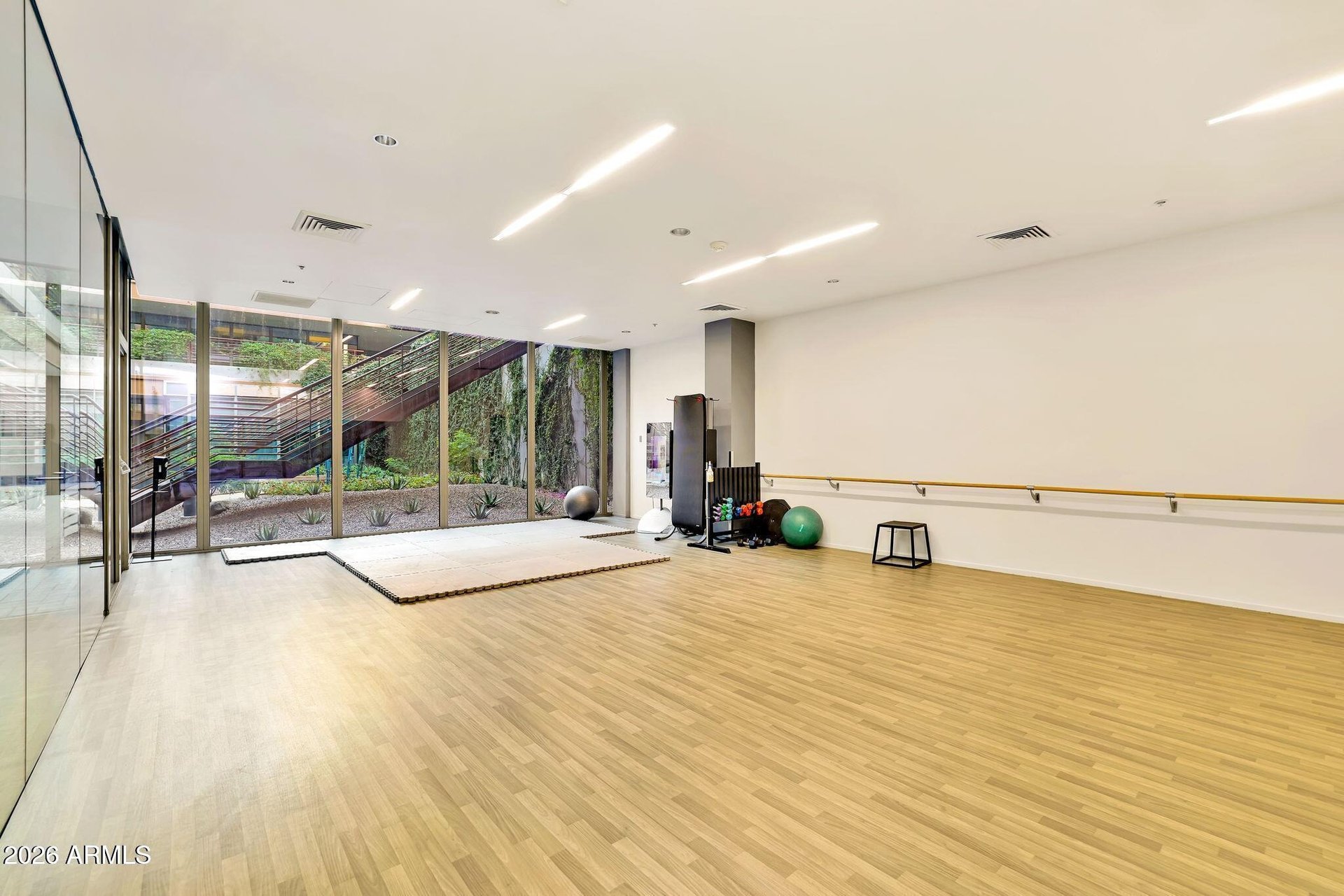 7151 E Rancho Vista Dr, #4001