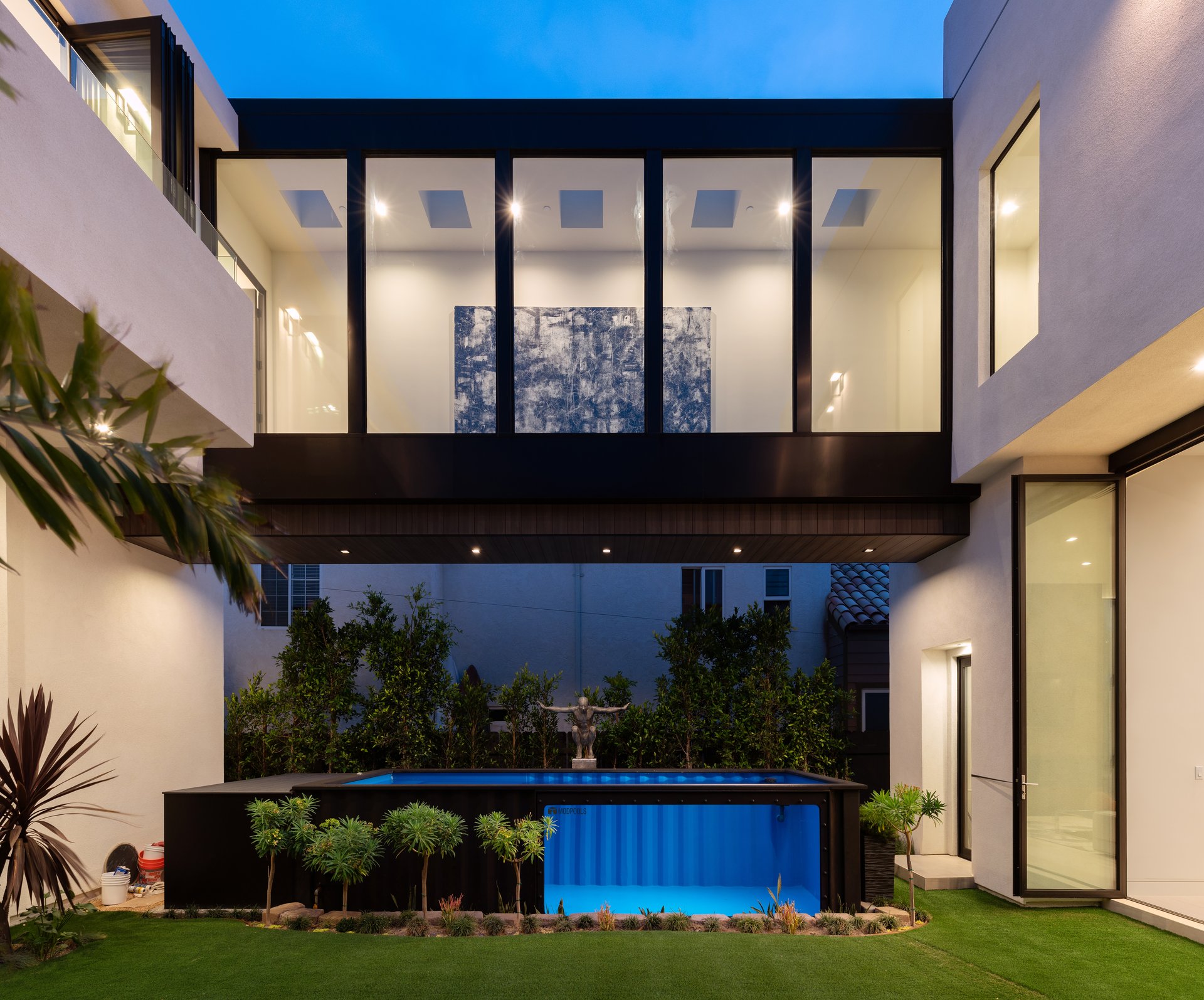327 Nautilus St