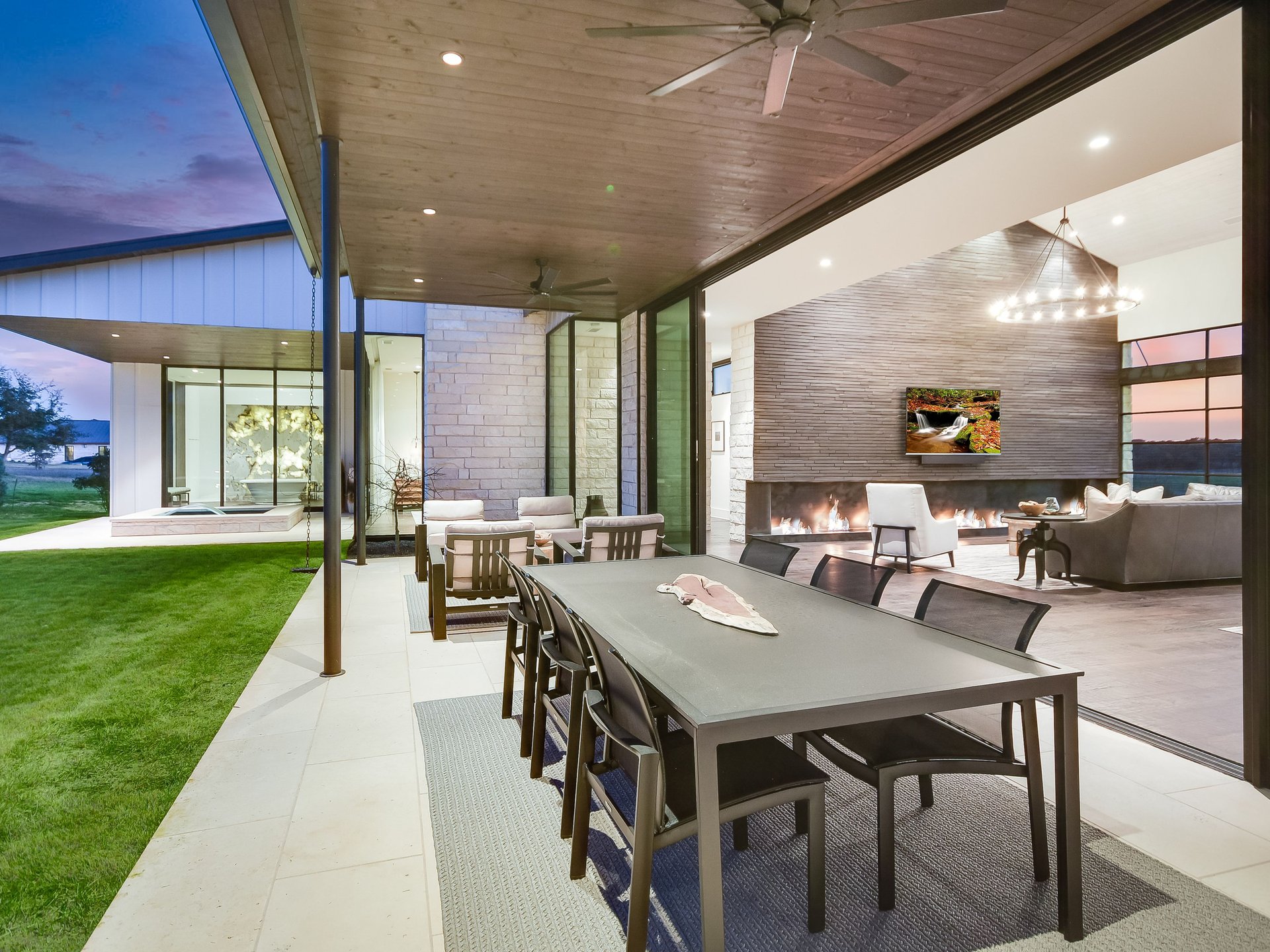 Luxury Modern Farmhouse
