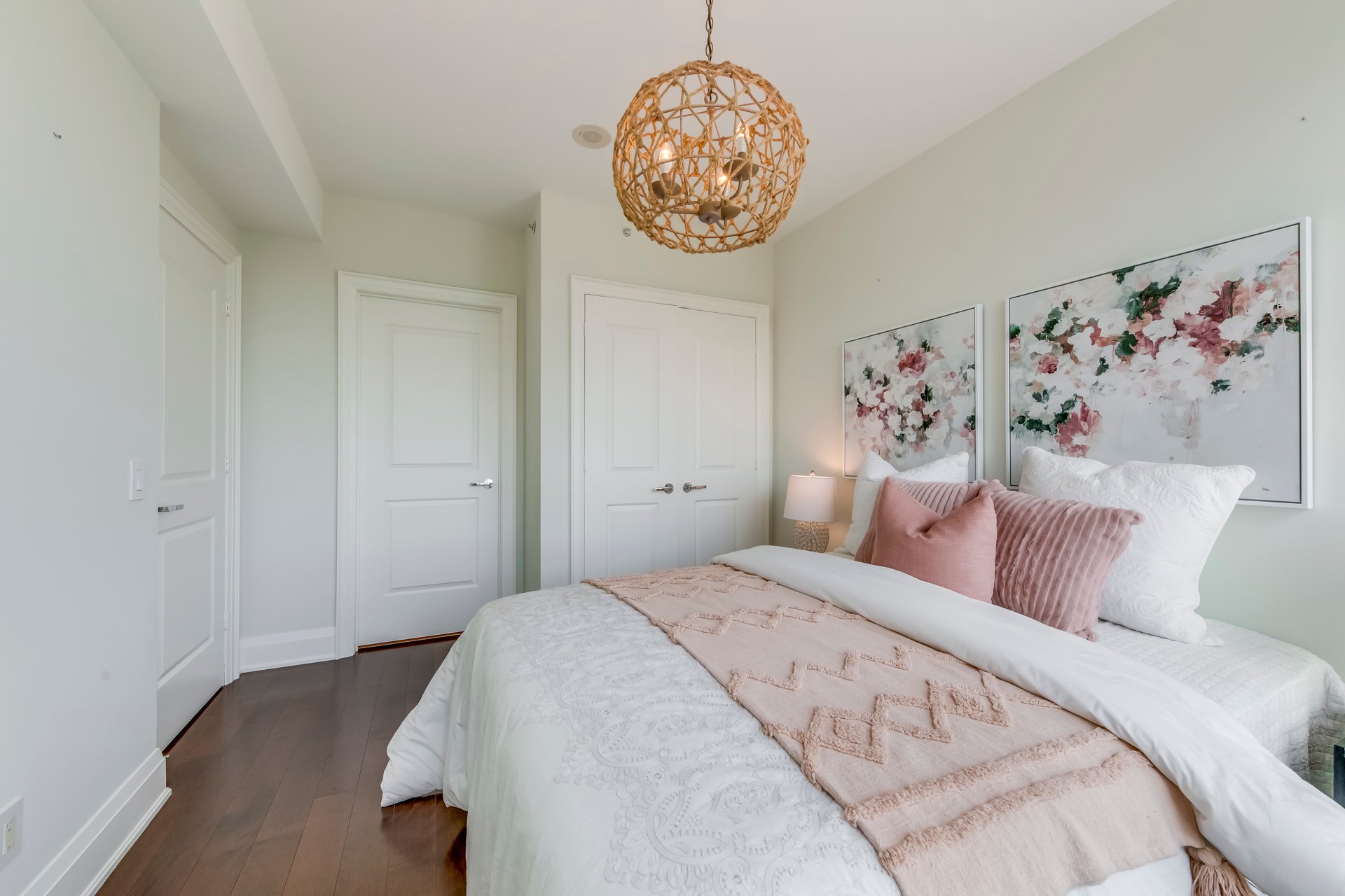 11 Bronte Rd #417