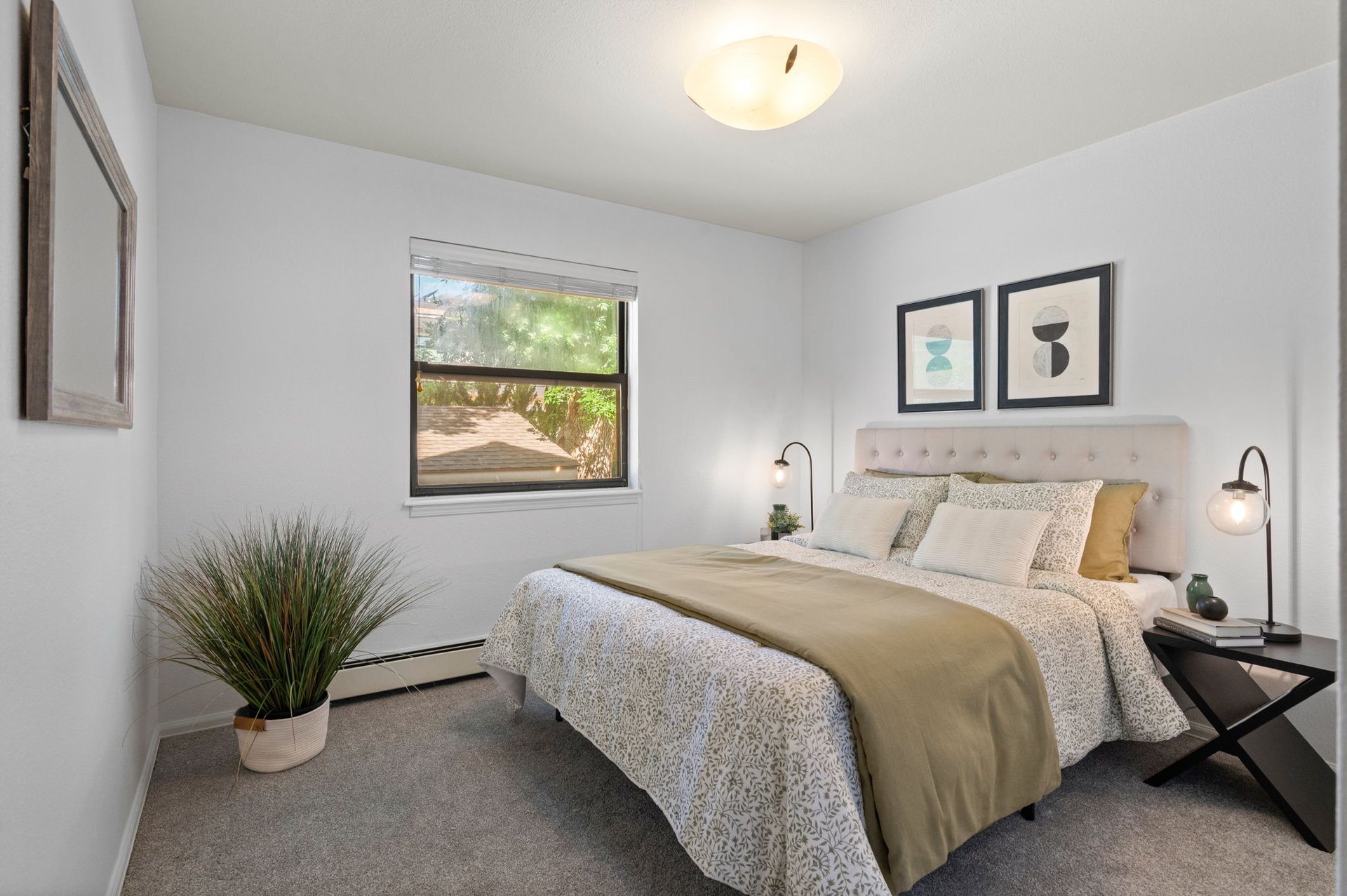 3025 Broadway Street Unit: 2
