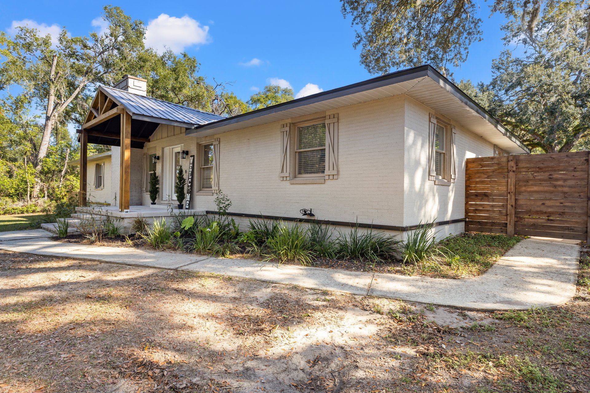 12414 FORT KING RD