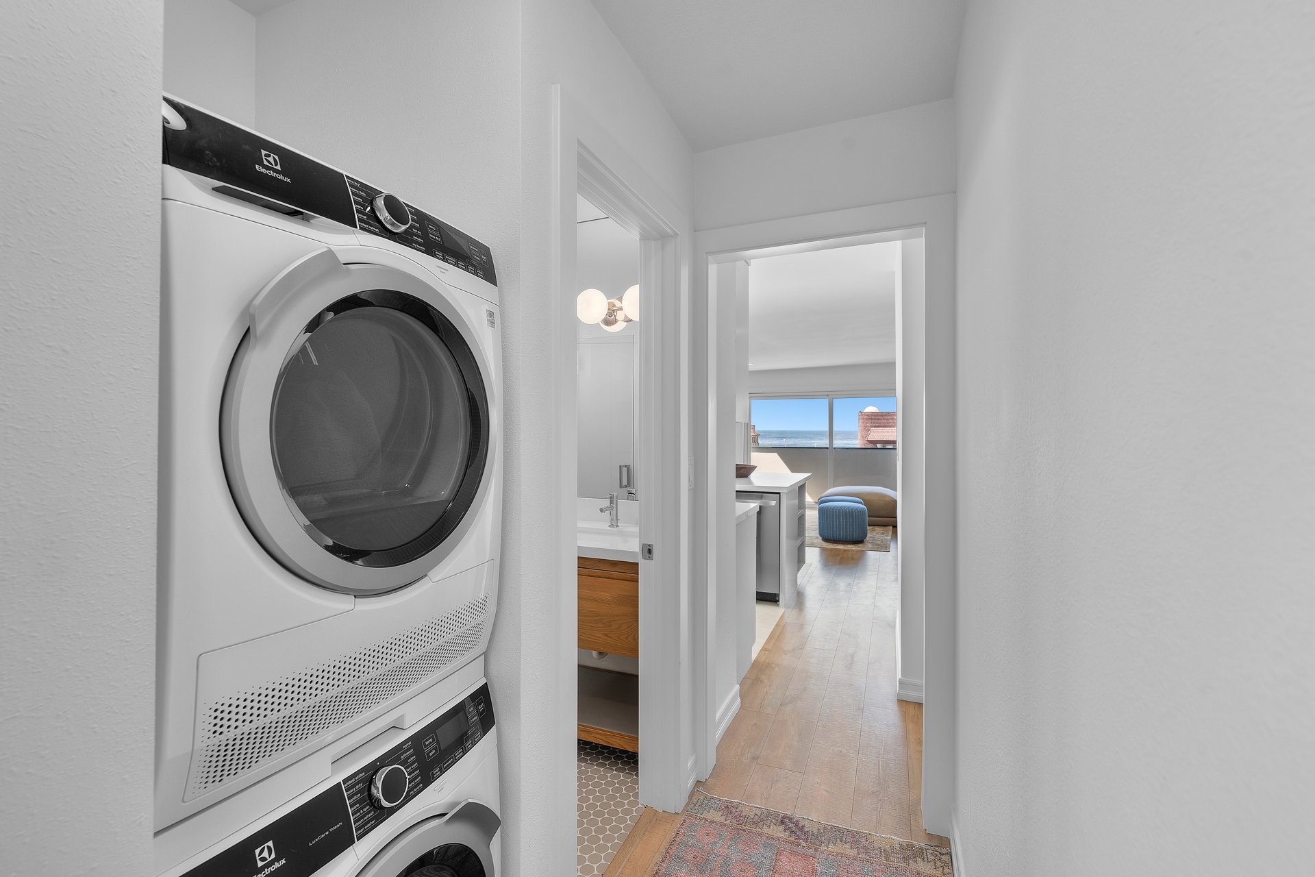 404 Hermosa Avenue 5