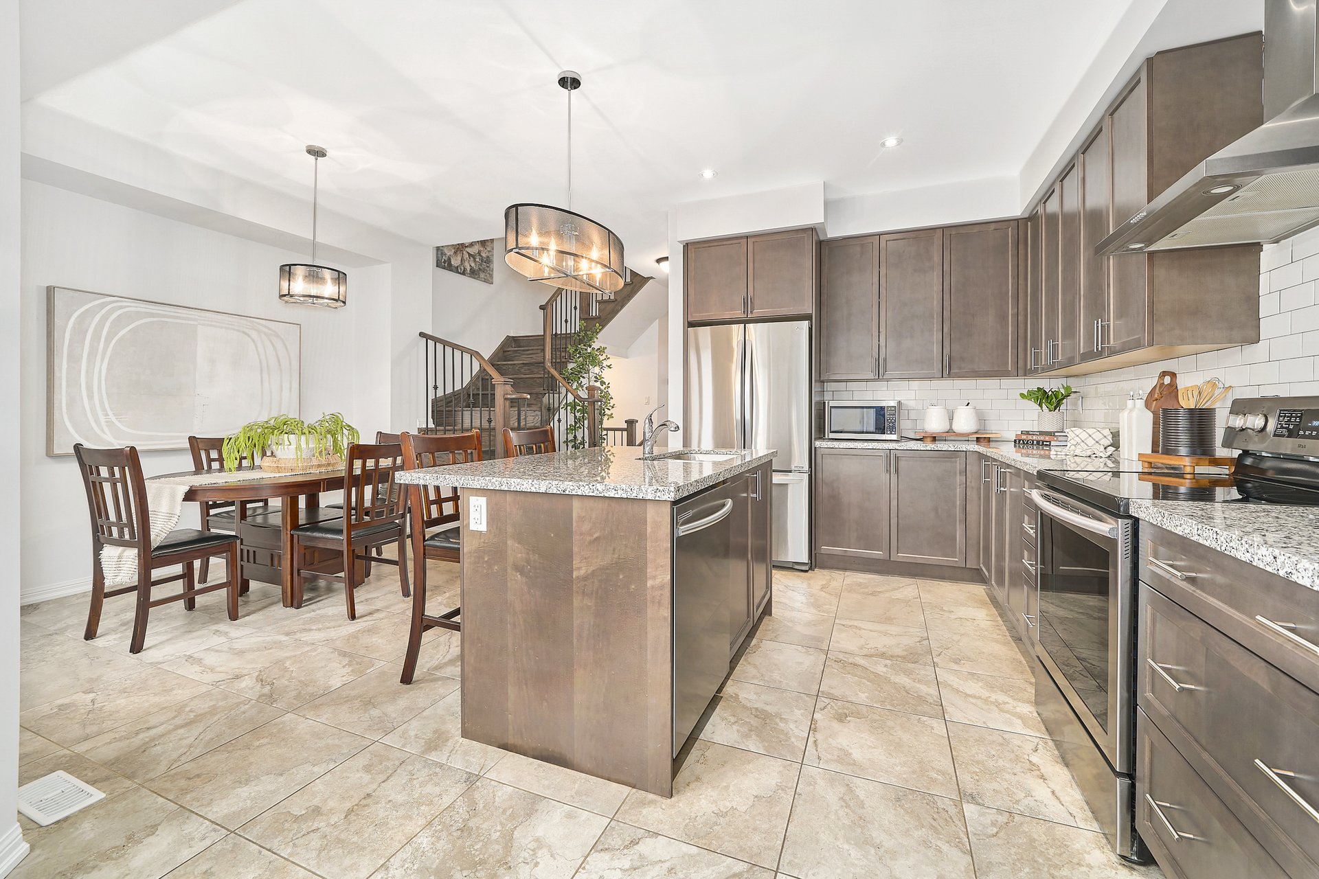 10 Drayton Avenue