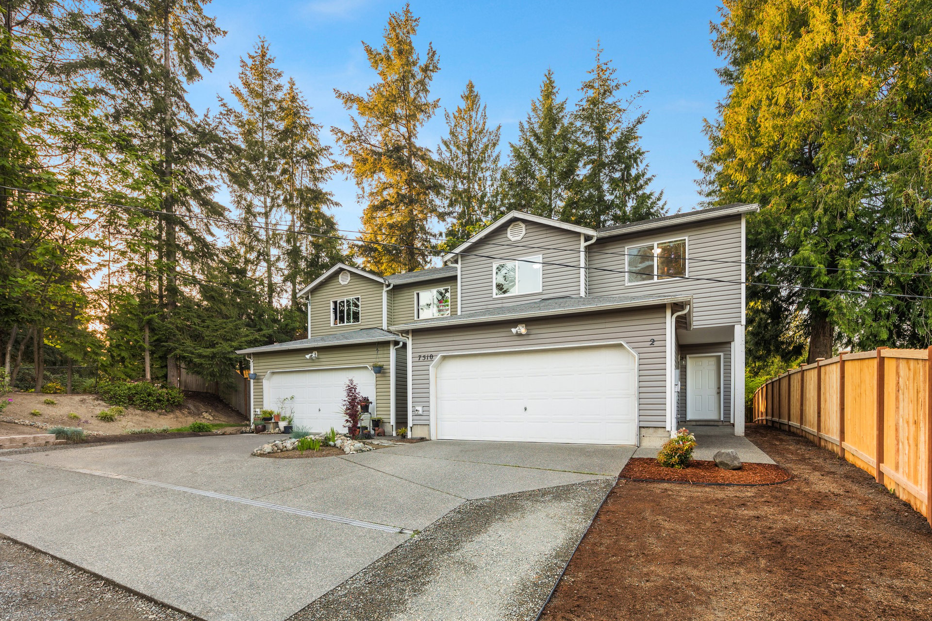 7510 193rd Avenue E Unit: 1&2