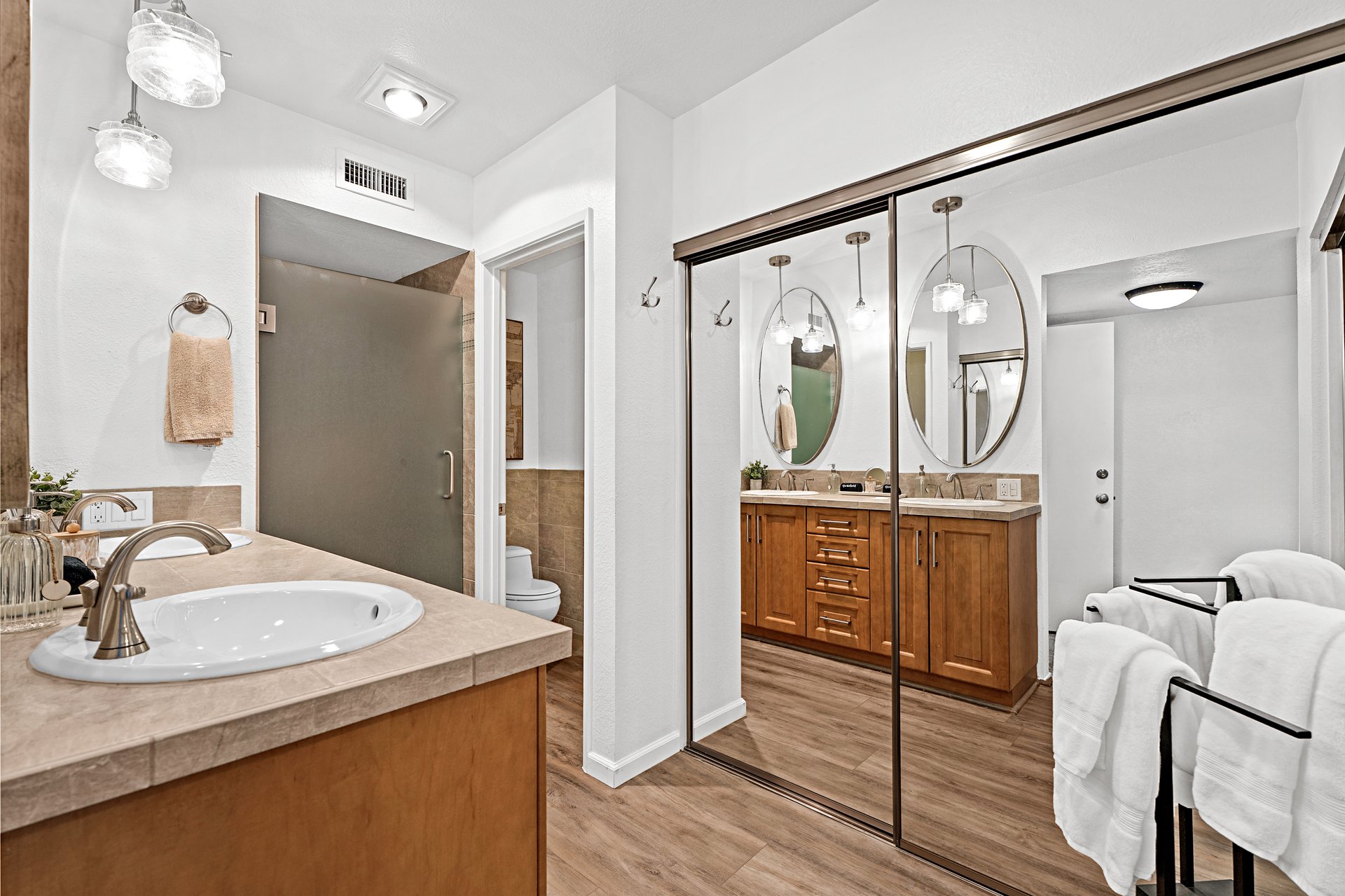 Foxtail Luxe Retreat