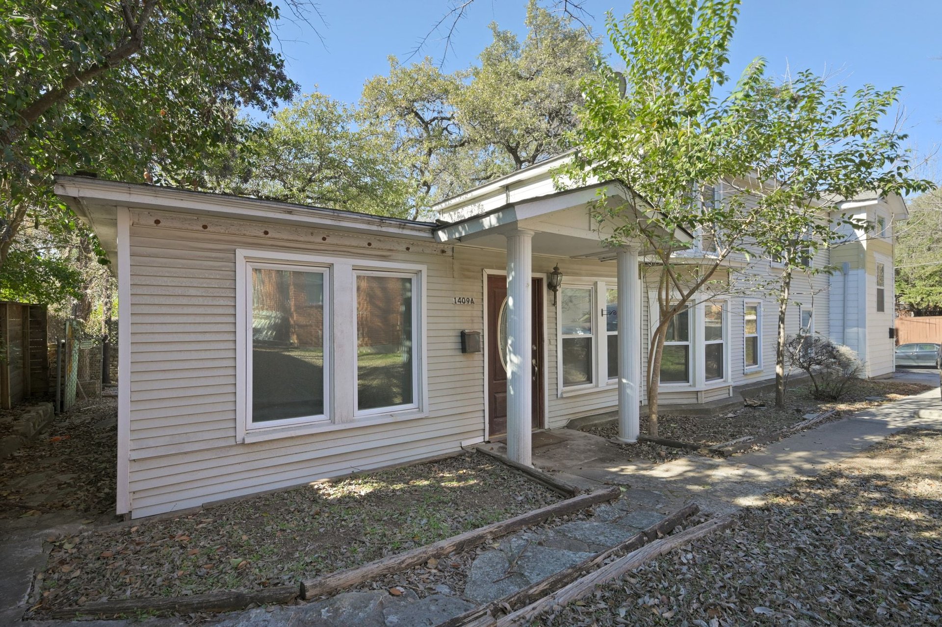 2413 Enfield Road 