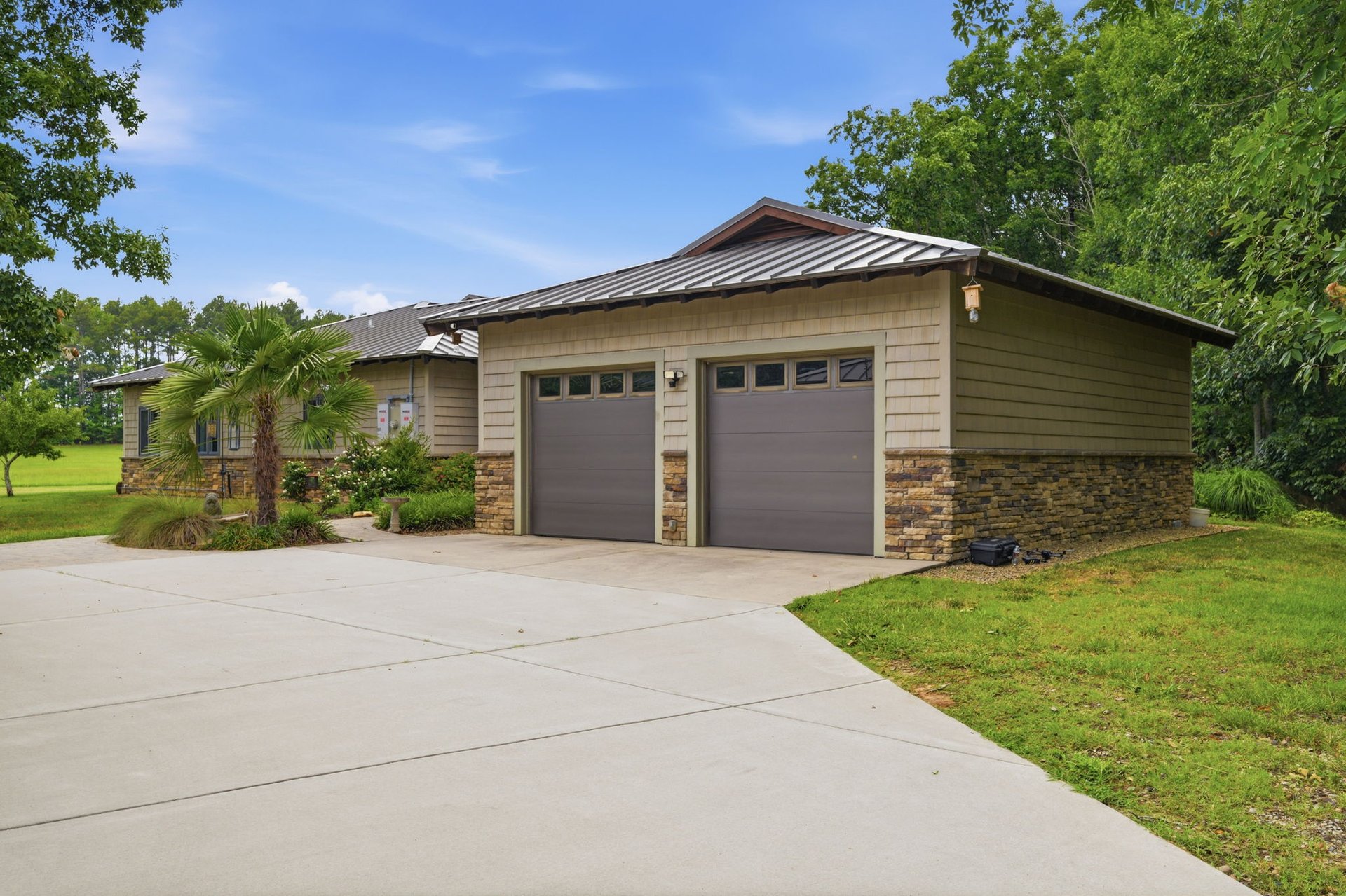 2545 N Rocky River Road