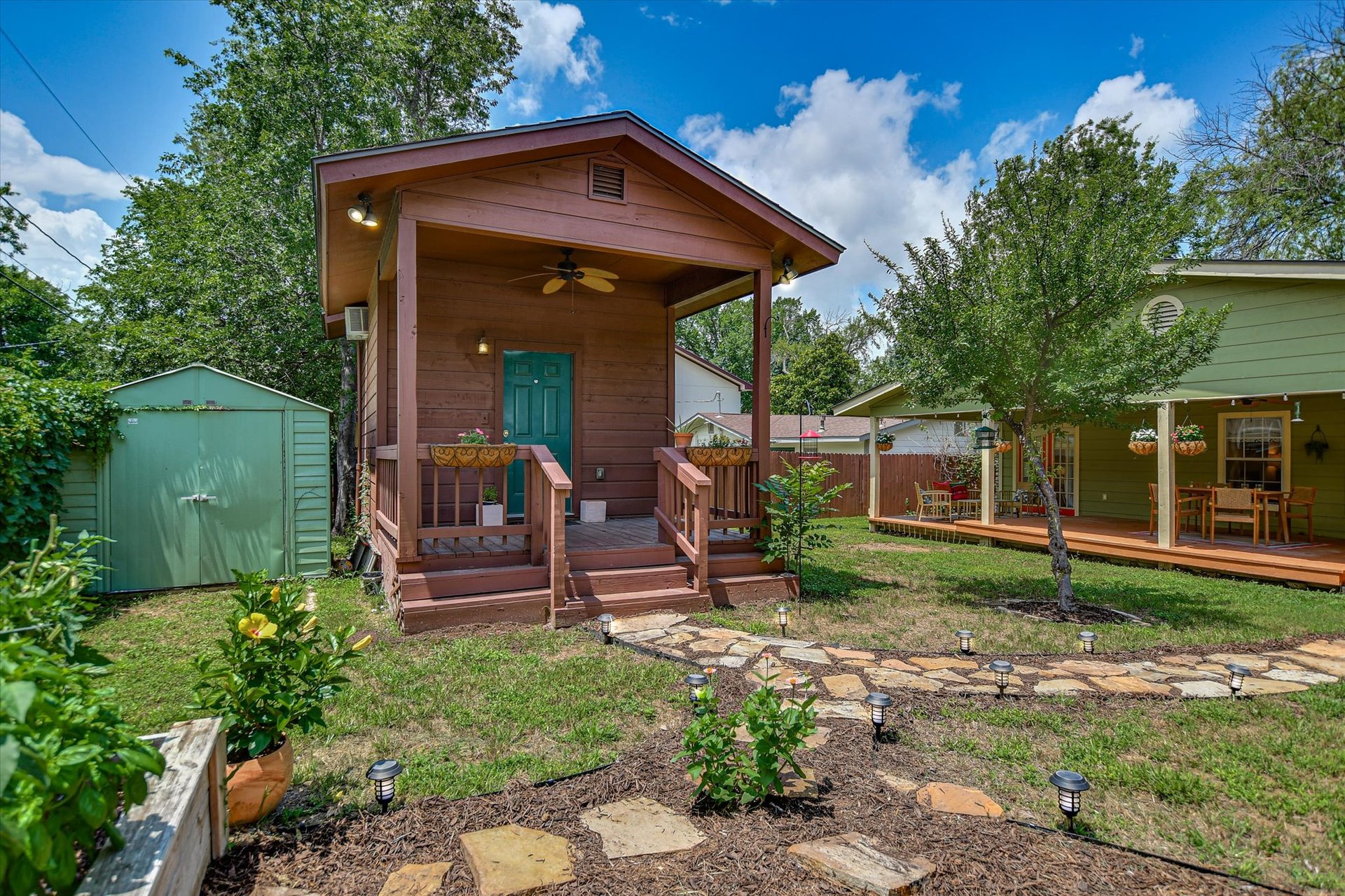 8917 Glenn Lane
