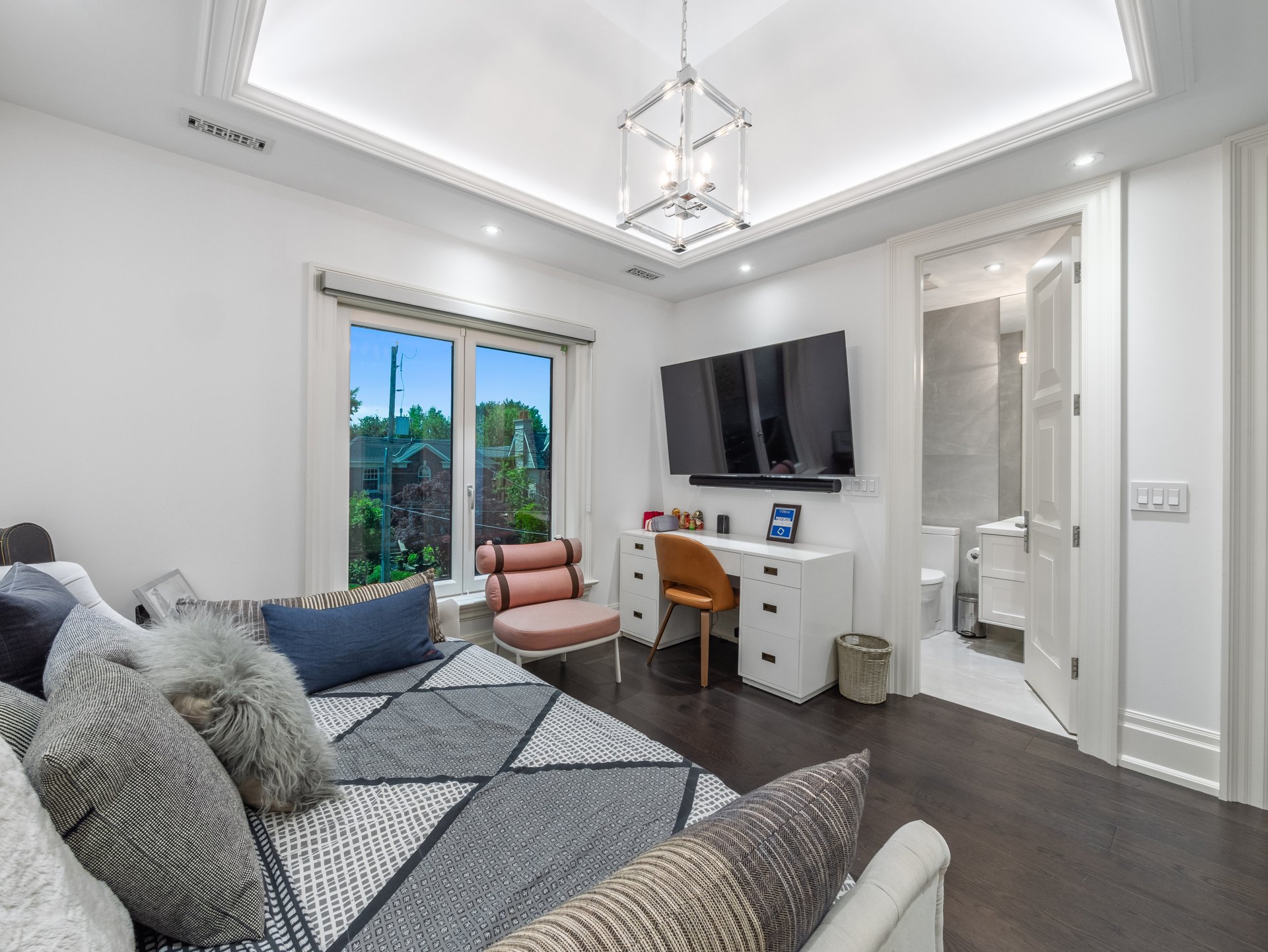 Ultimate Luxury In Bedford Park