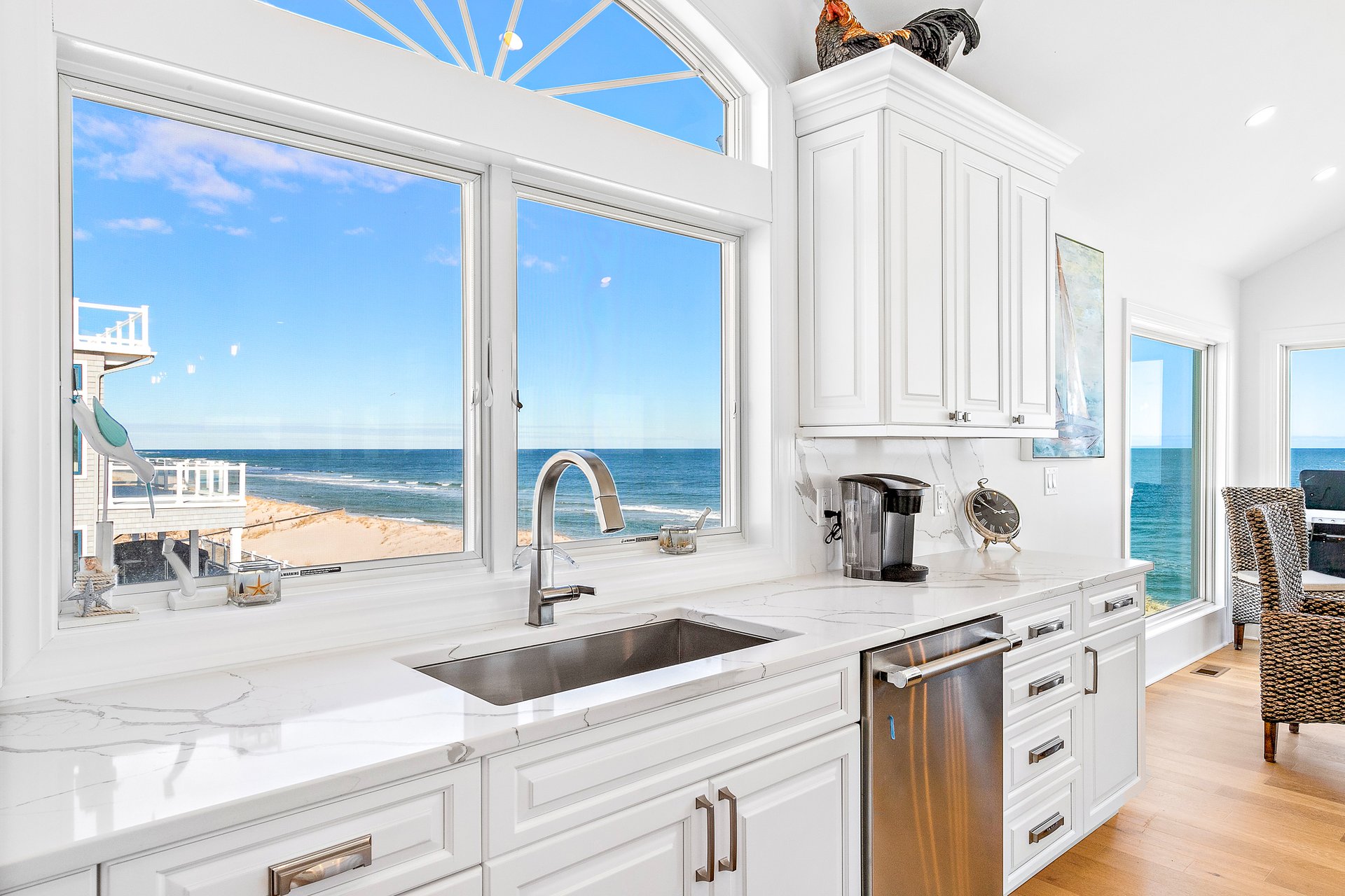 4901 S Long Beach Blvd - Pet Friendly