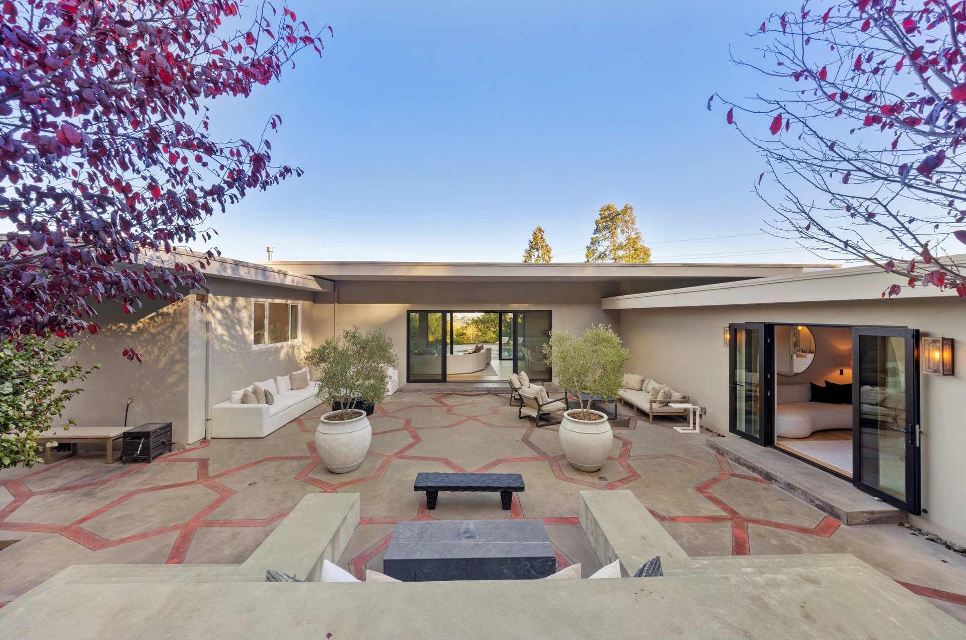 Stunning Contemporary Renovation
