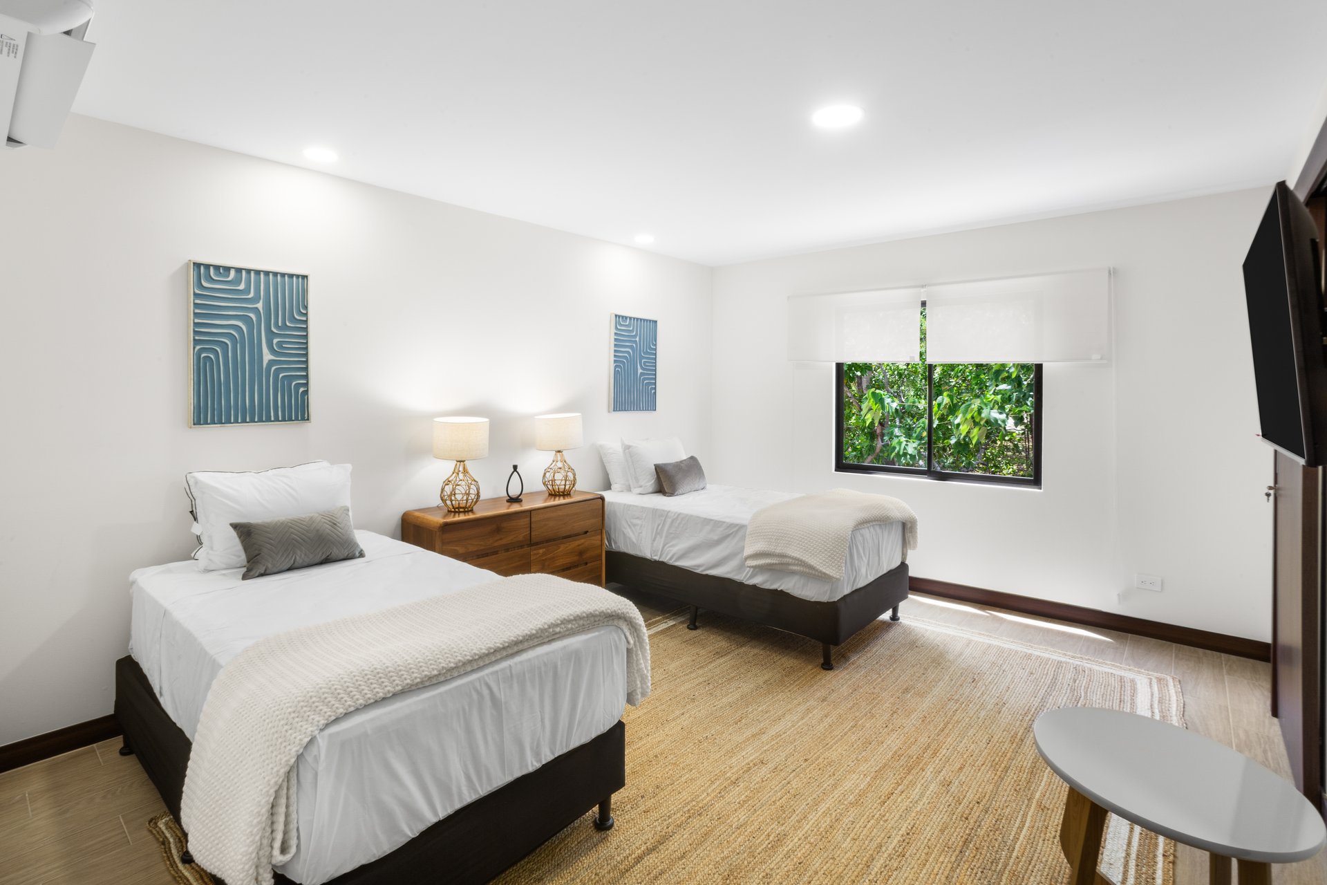 Flamingo Estates Luxury Home | Modern 4-Bed Retreat with Pool & Rooftop Terrace Near Beach & Marina