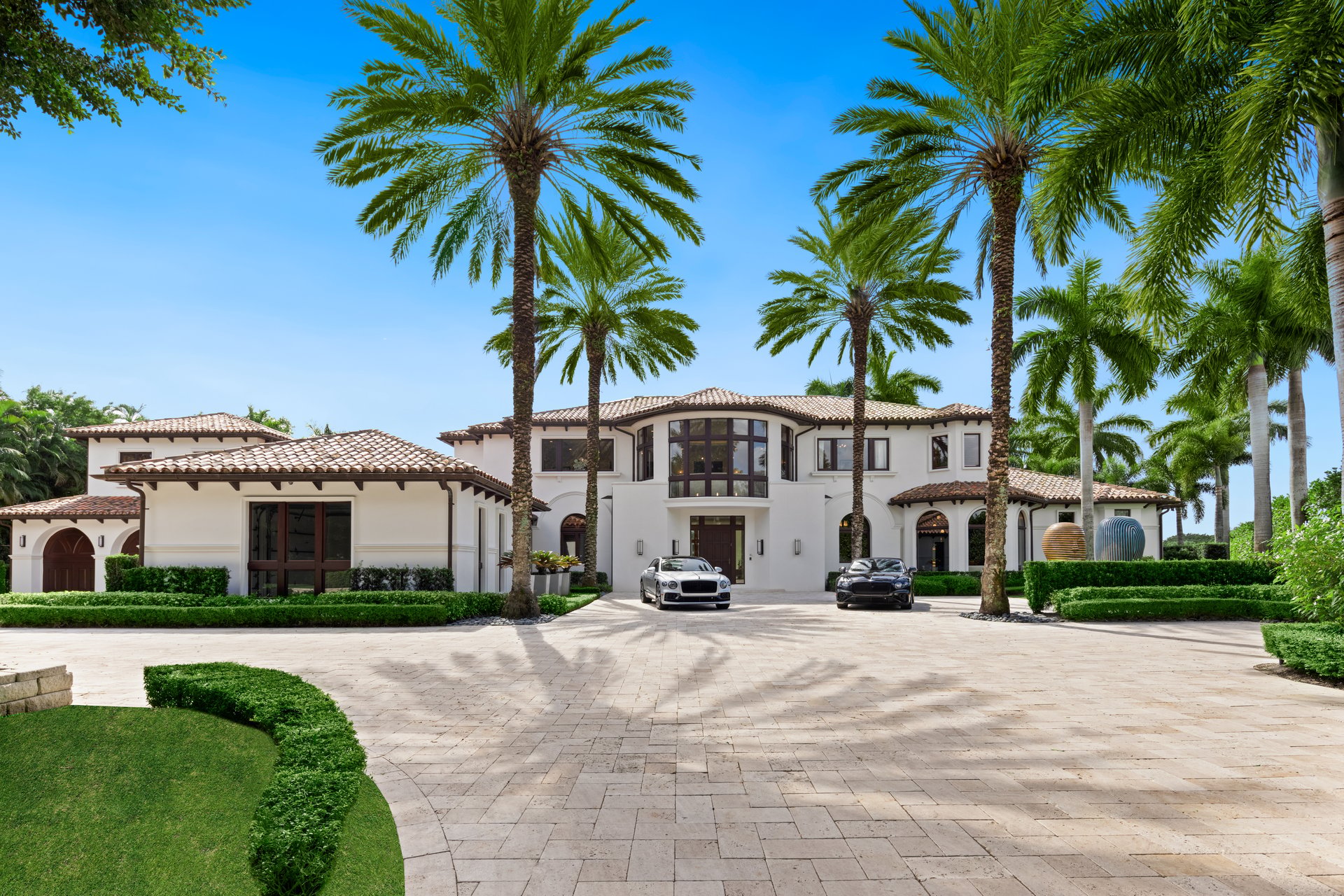 8808 Twin Lake Dr